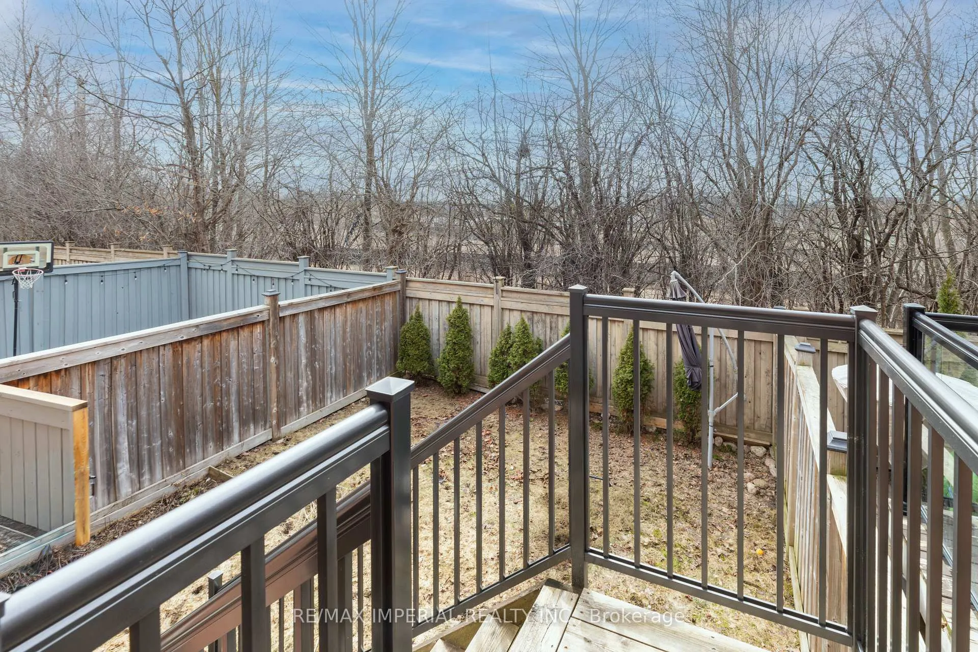 Photo 22 of 73 Southvale Drive, Vaughan, Patterson — HOMEH