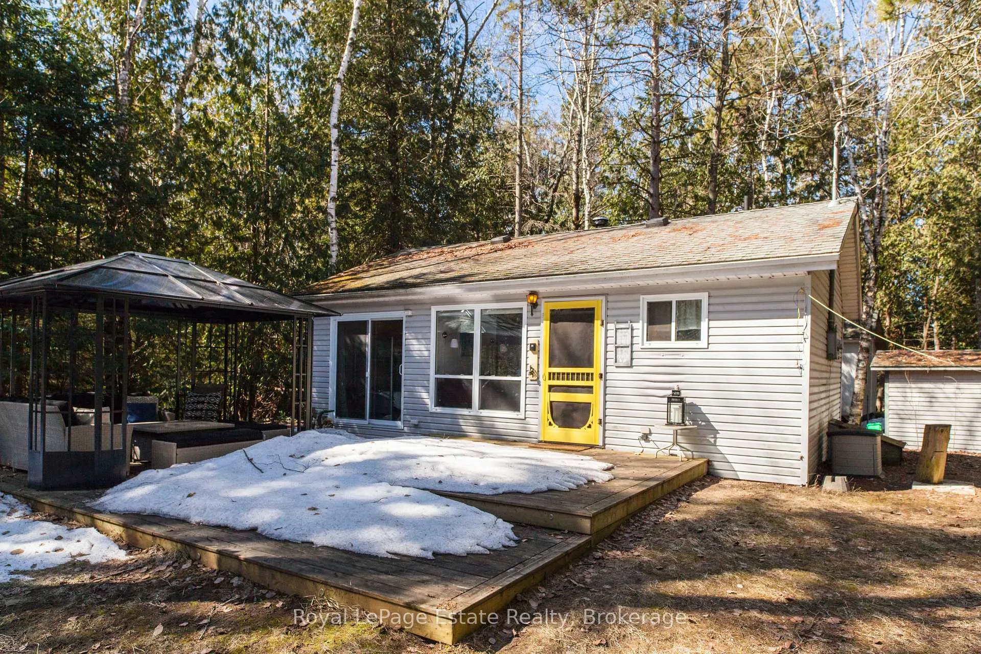 Photo 6 of 49 Thompson Avenue, Native Leased Lands — HOMEH