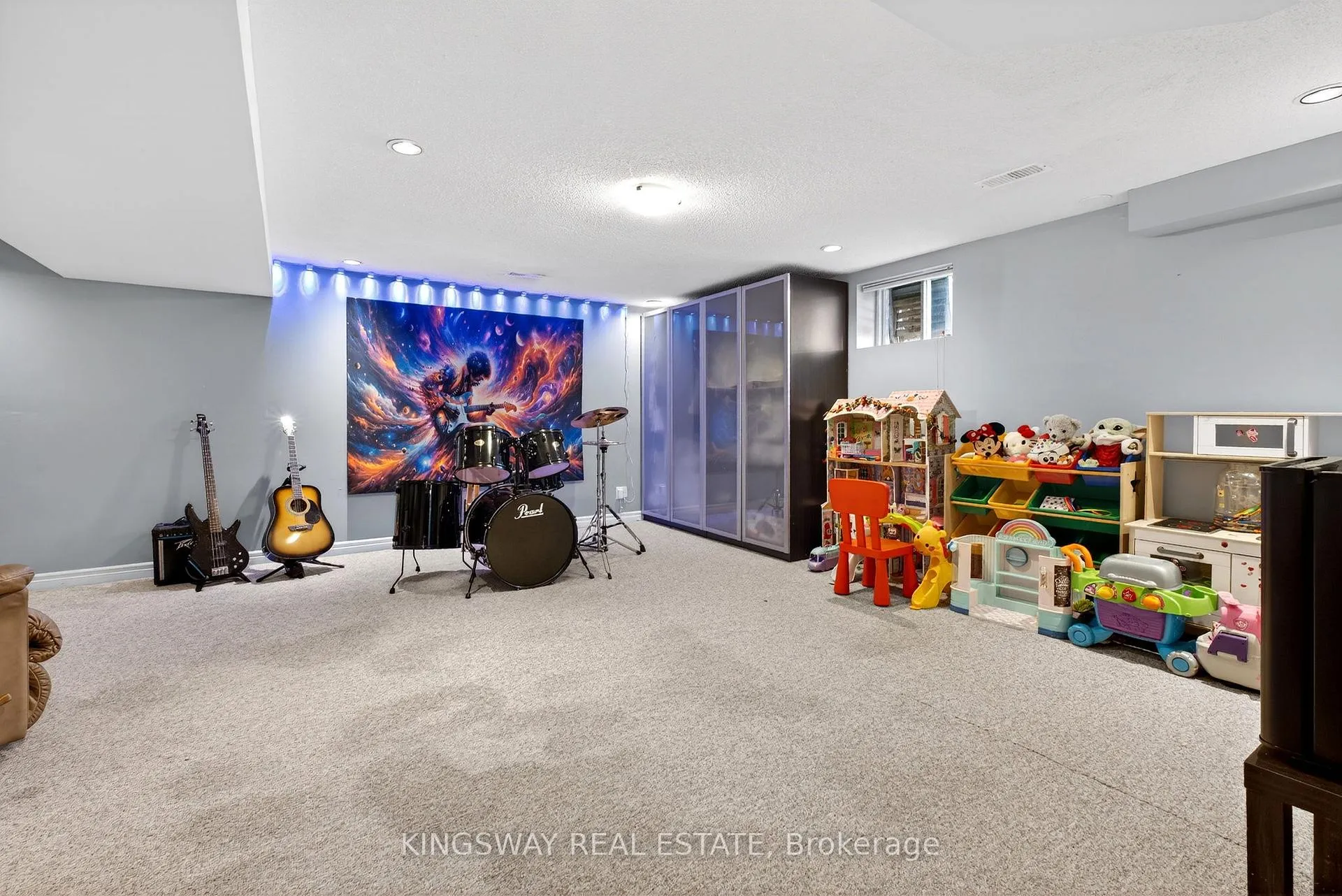 Photo 35 of 602 Clare Place S, Burlington, Shoreacres — HOMEH