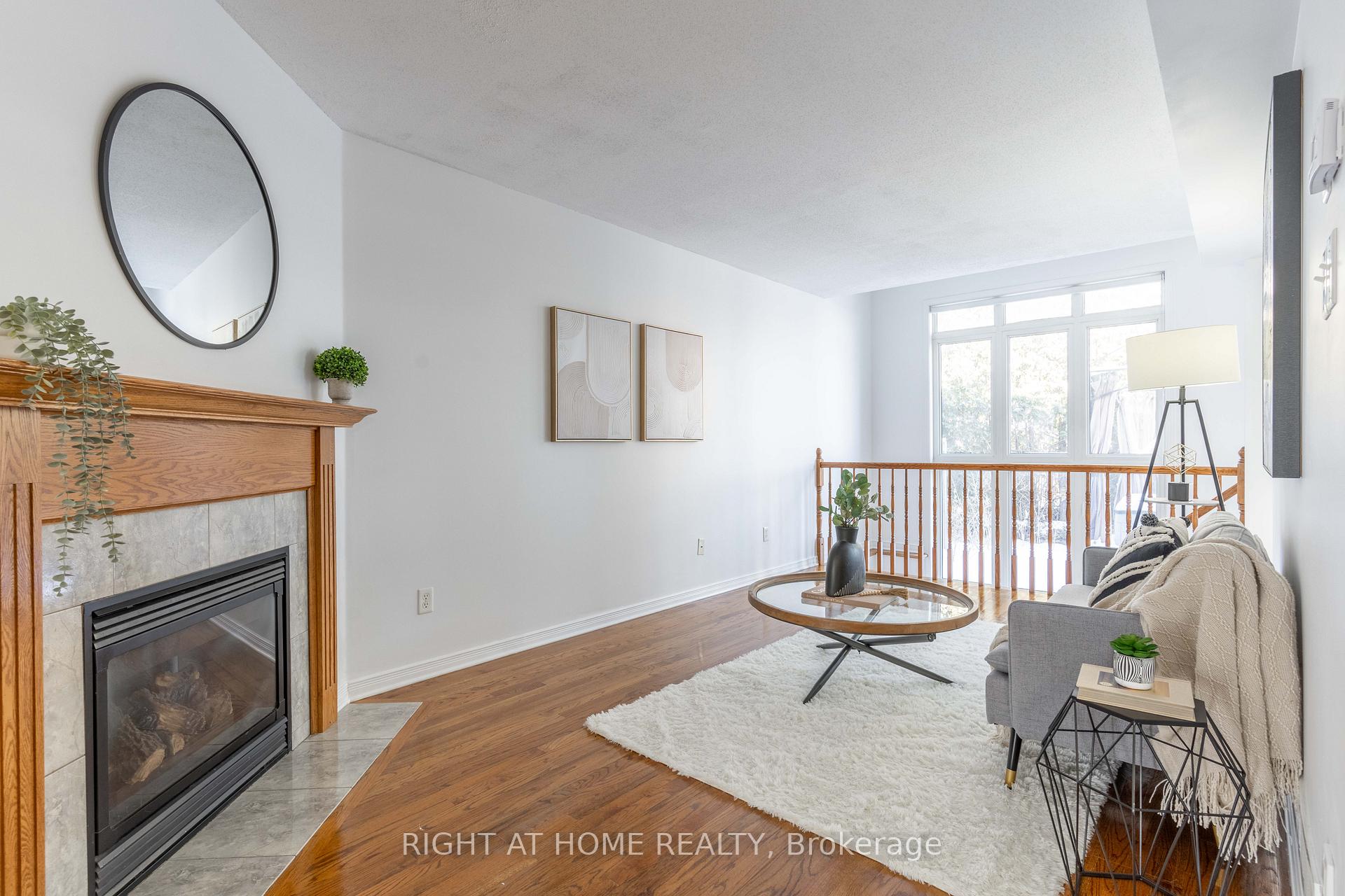 Photo 6 of 63 Colliston Crescent, Ottawa, Ridgemont — HOMEH