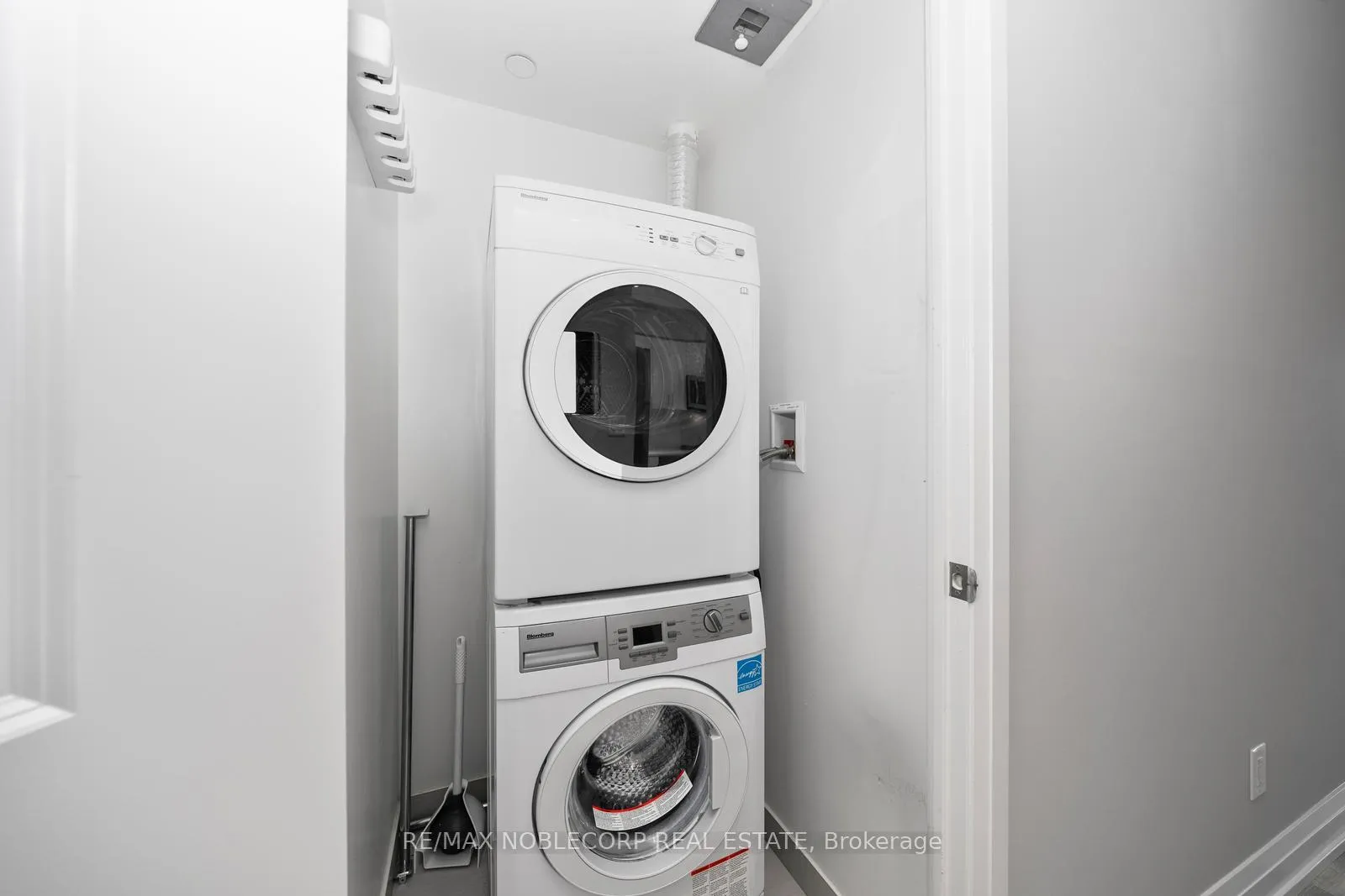 Photo 29 of Unit 1706, 3700 Highway 7 Road, Vaughan, Vaughan Corporate Centre — HOMEH