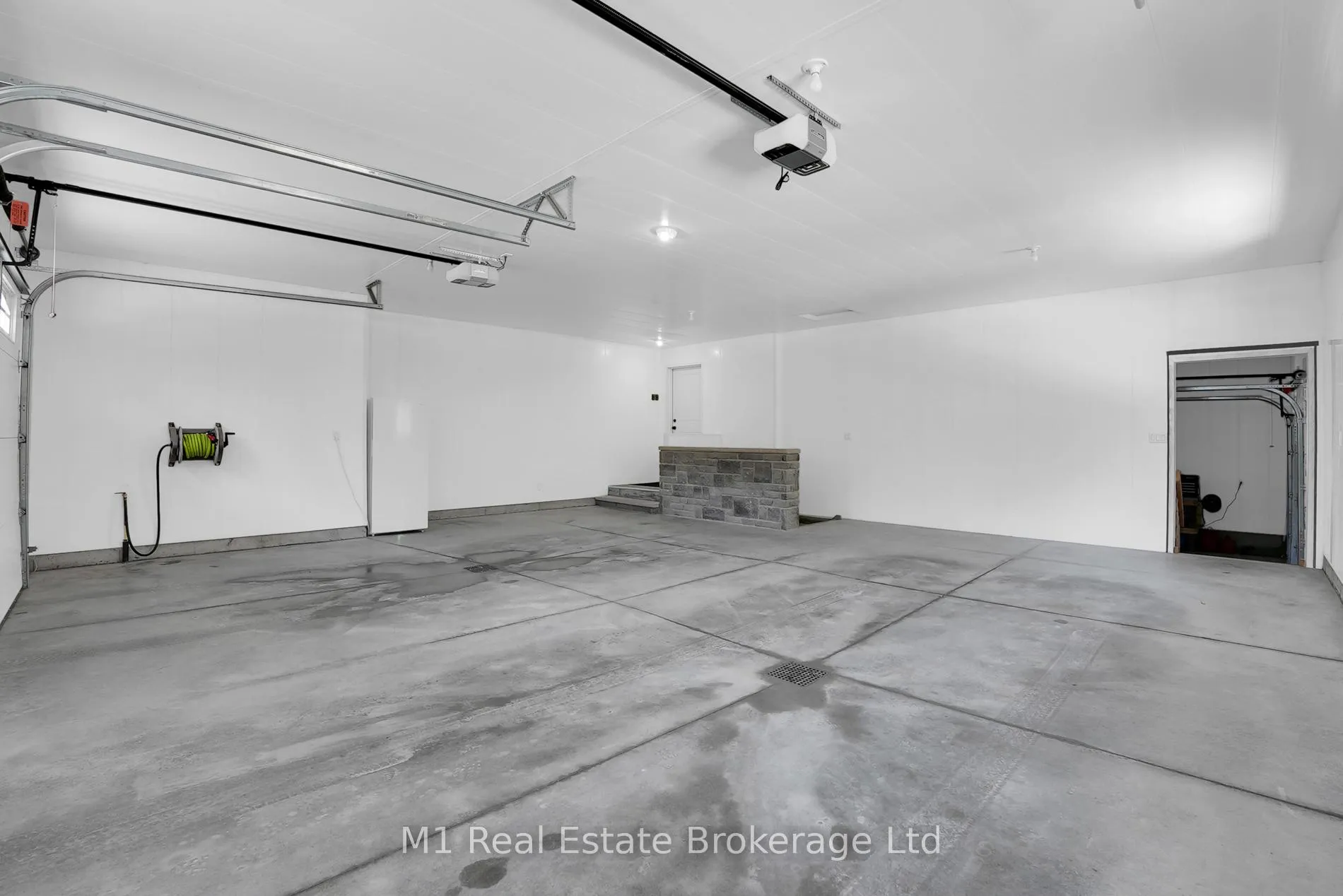 Photo 34 of 6572 12 Line, Minto — HOMEH