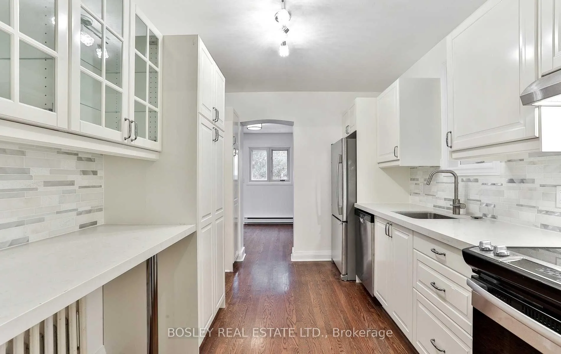 Photo 10 of 15 Rolph Road, Toronto, Leaside — HOMEH