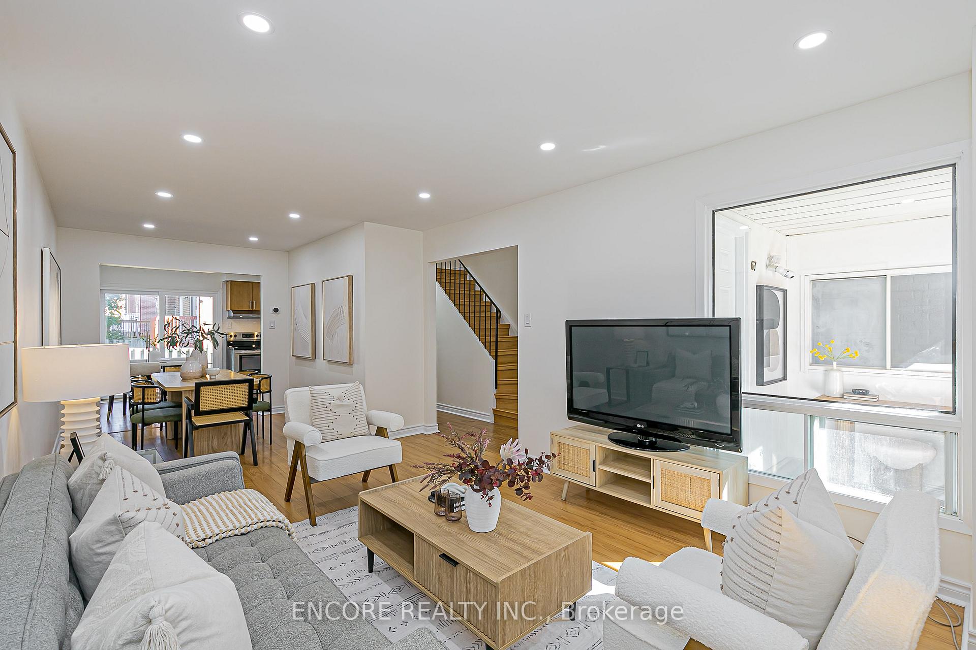 Photo 8 of 67 Cottsmore Crescent, Markham, Milliken Mills West — HOMEH