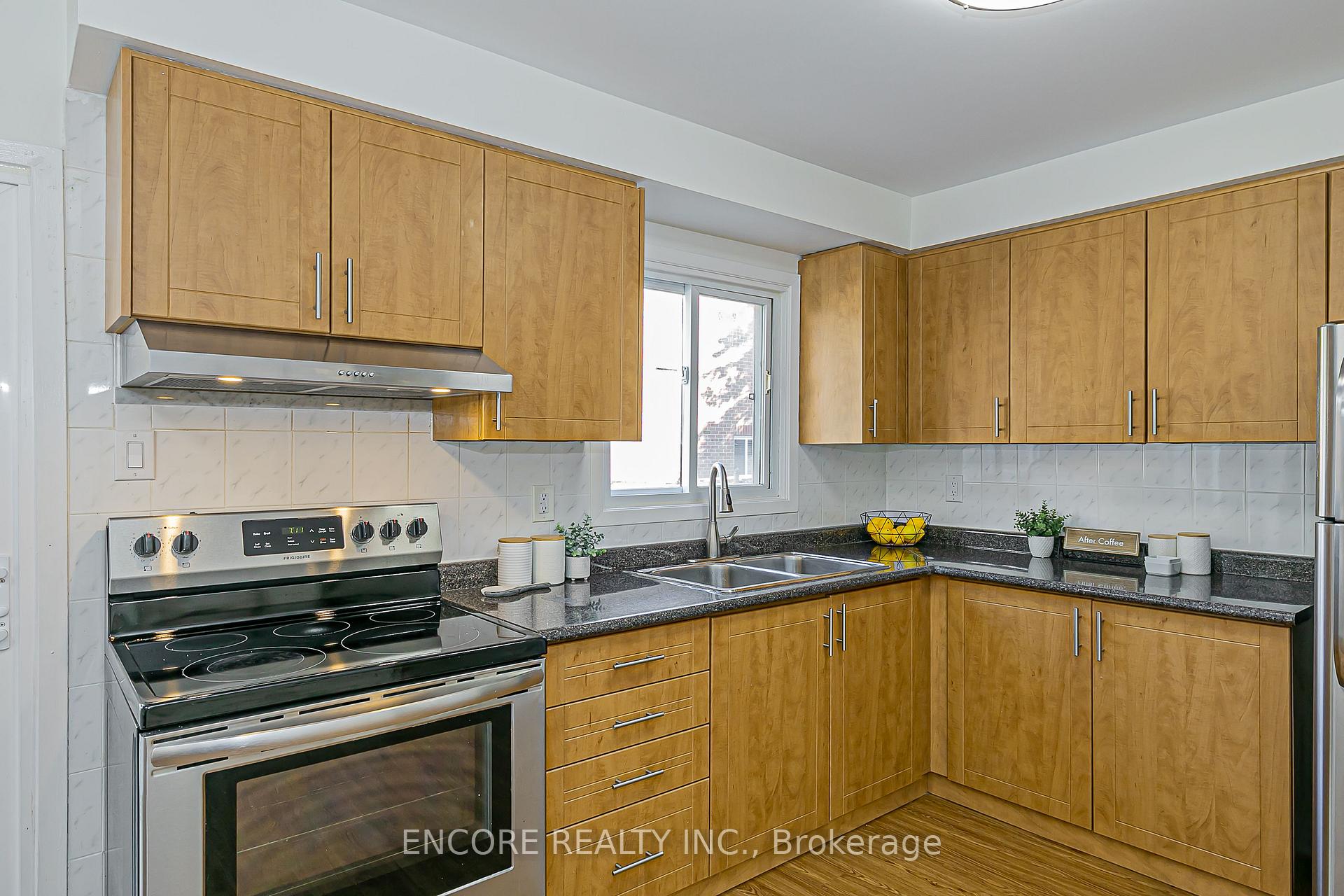 Photo 17 of 67 Cottsmore Crescent, Markham, Milliken Mills West — HOMEH