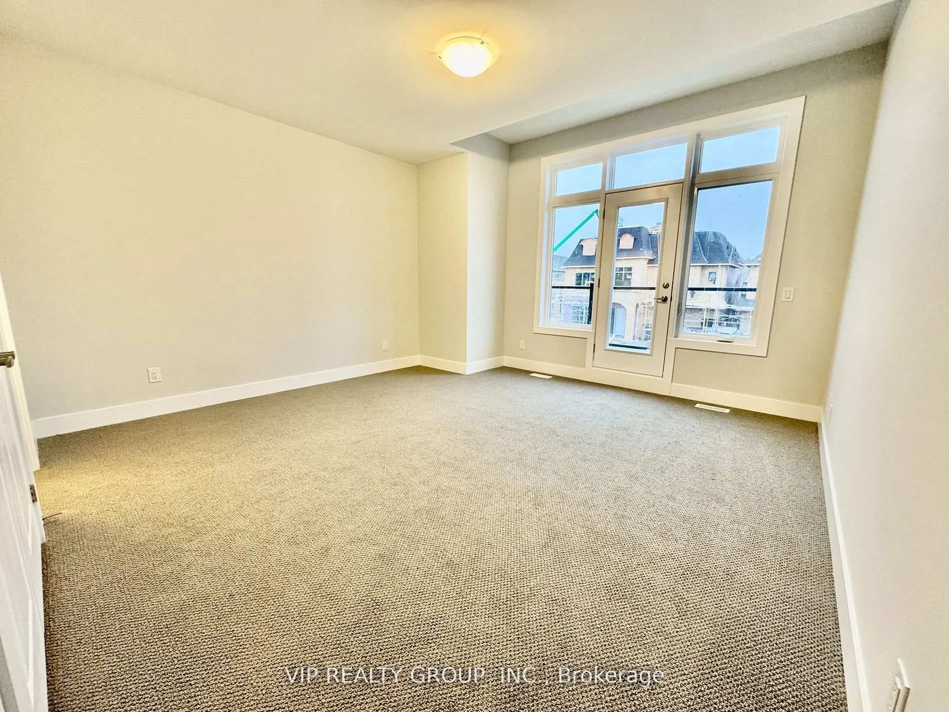 Photo 5 of 2 Harold Humphrey Street, Markham, Angus Glen — HOMEH