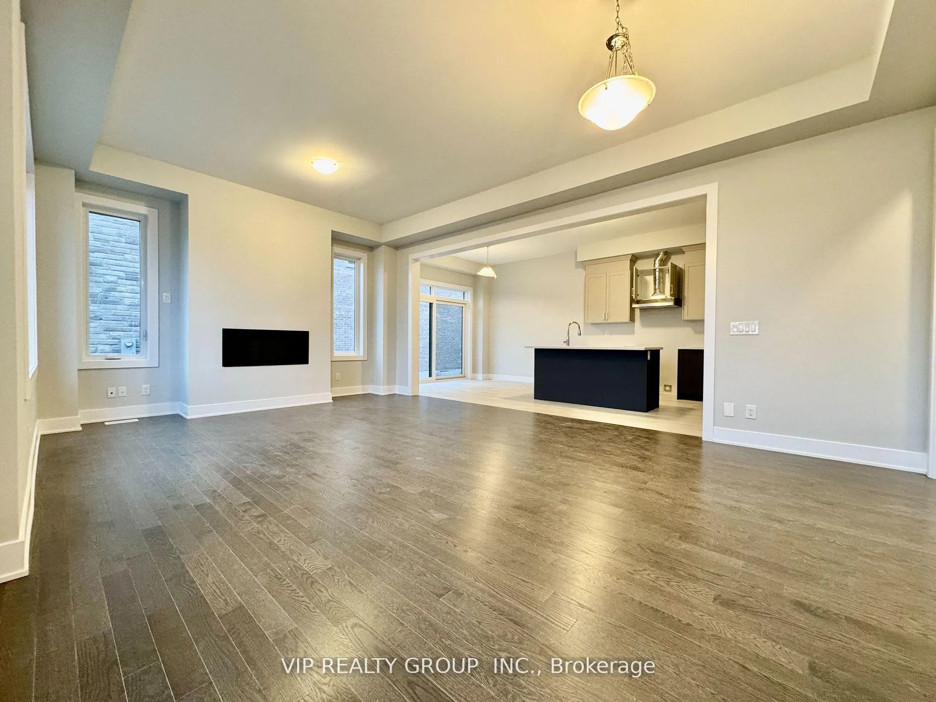 Photo 14 of 2 Harold Humphrey Street, Markham, Angus Glen — HOMEH