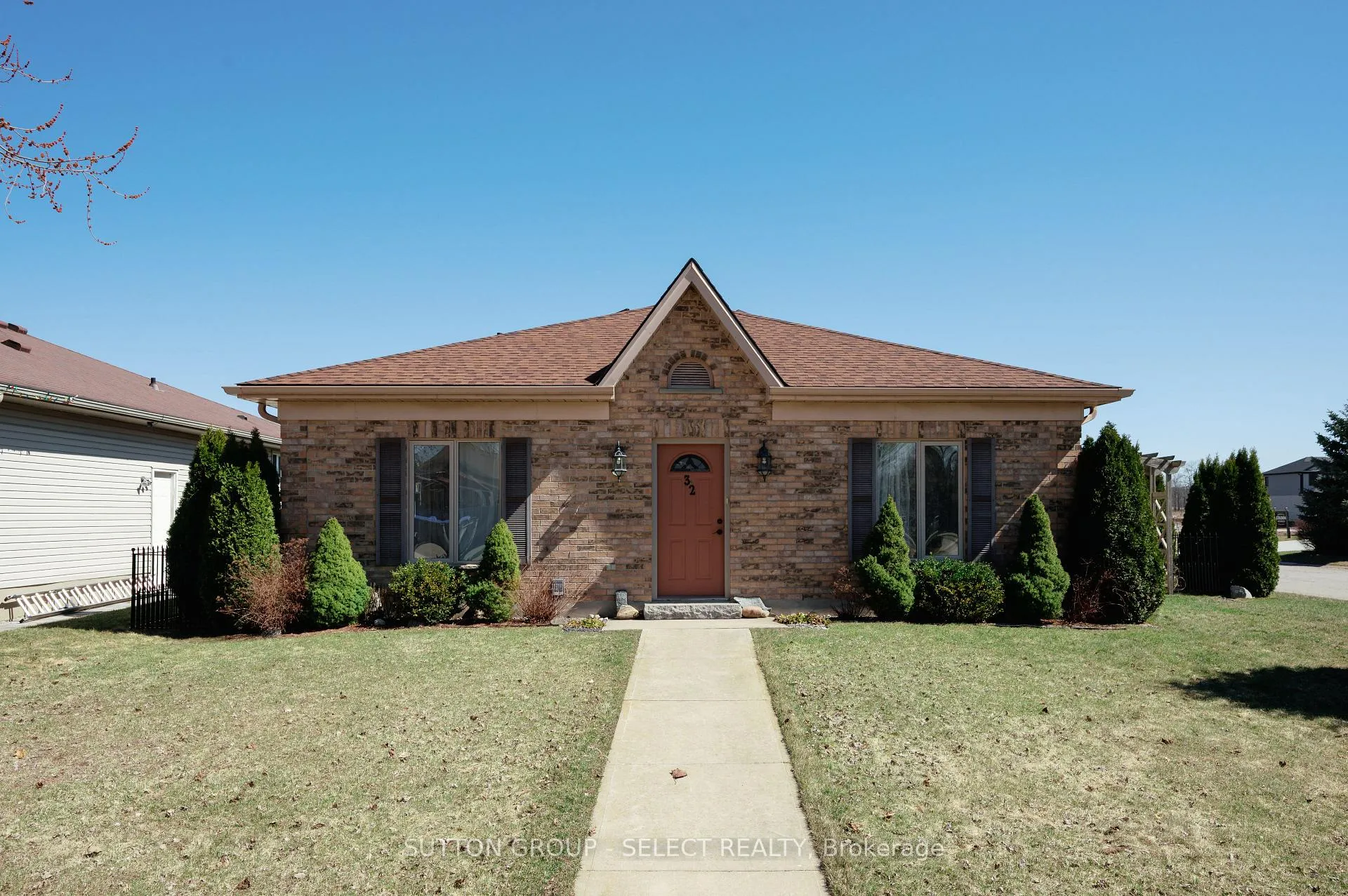 Photo 1 of 32 Robin Street, North Middlesex, Ailsa Craig — HOMEH