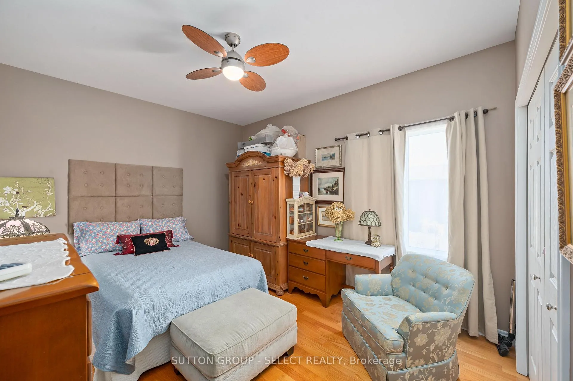 Photo 10 of 32 Robin Street, North Middlesex, Ailsa Craig — HOMEH