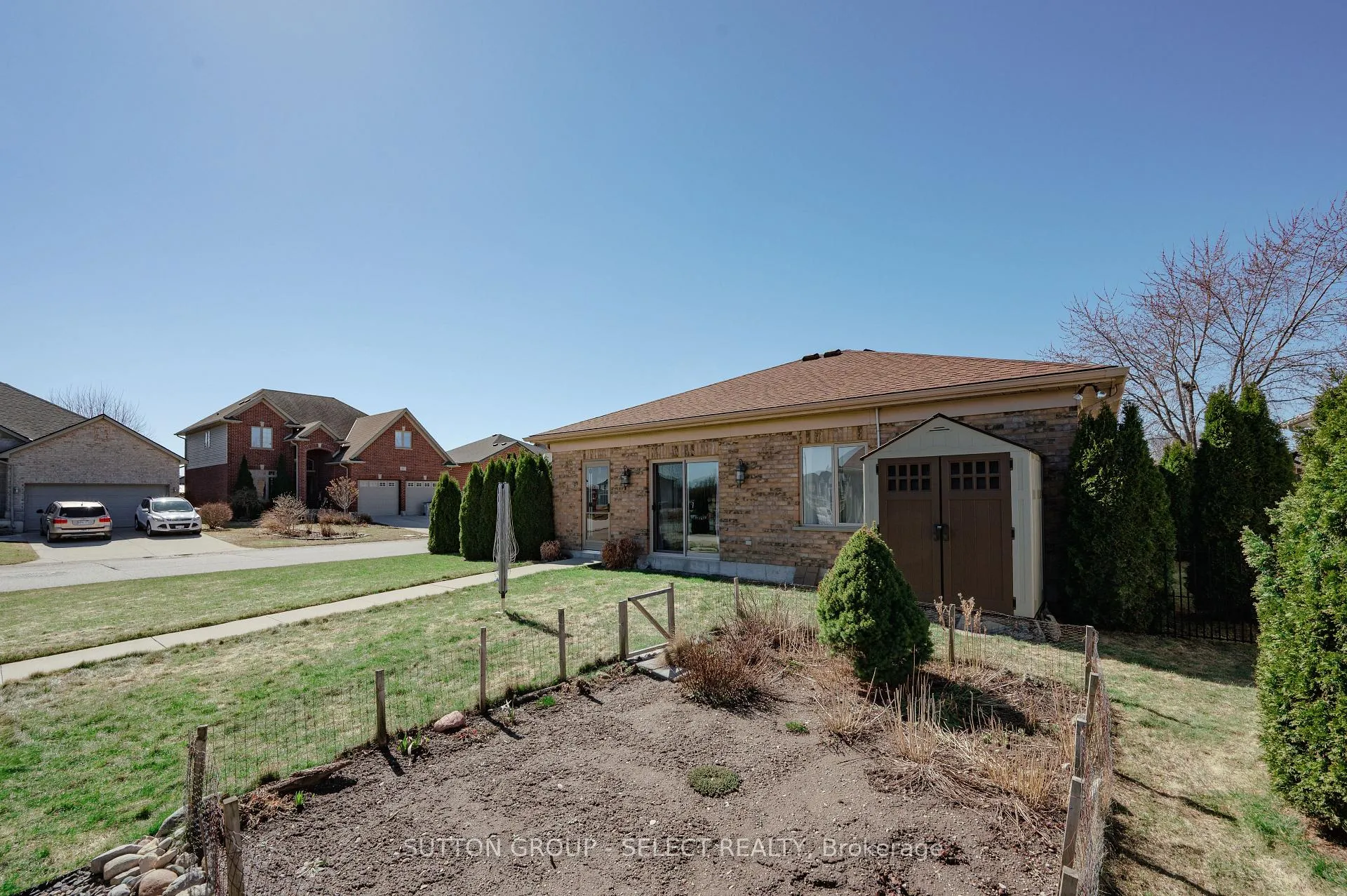 Photo 18 of 32 Robin Street, North Middlesex, Ailsa Craig — HOMEH