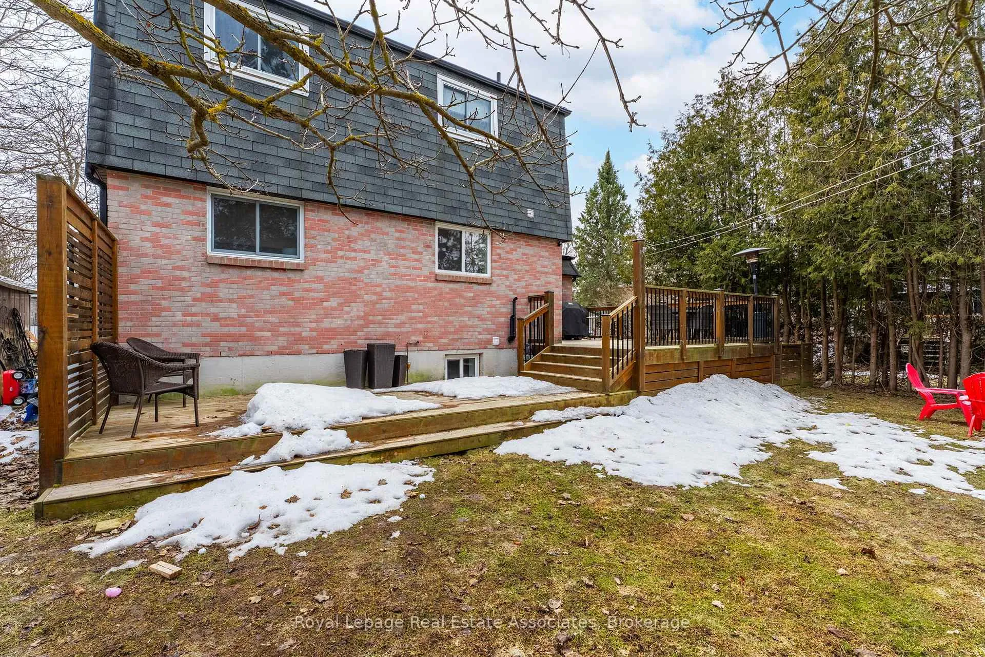 Photo 37 of 112 Susan Street, Shelburne — HOMEH