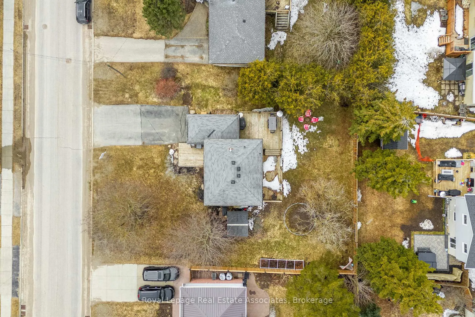 Photo 41 of 112 Susan Street, Shelburne — HOMEH