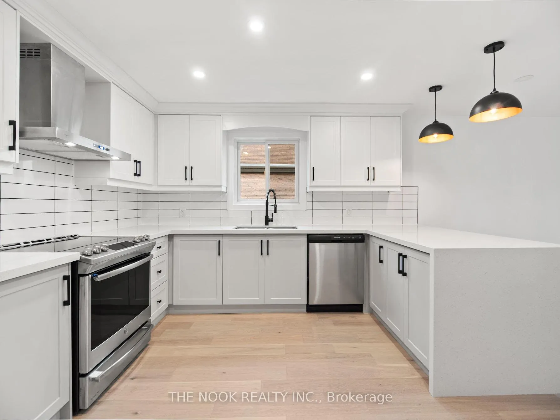 Photo 8 of Unit Upper, 590 Athol Street E, Oshawa, Central — HOMEH
