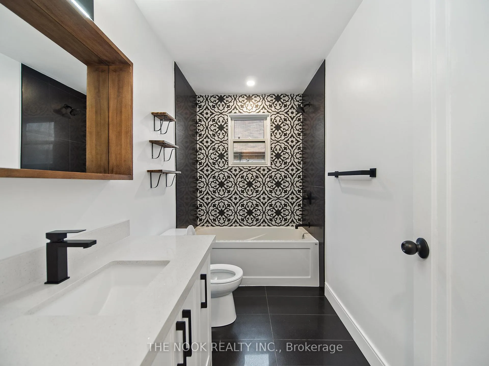 Photo 15 of Unit Upper, 590 Athol Street E, Oshawa, Central — HOMEH