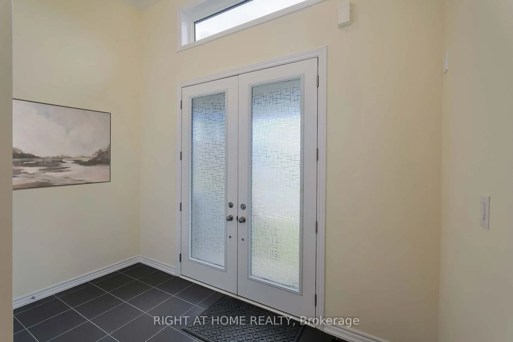Photo 7 of 49 Simona Avenue, Wasaga Beach — HOMEH