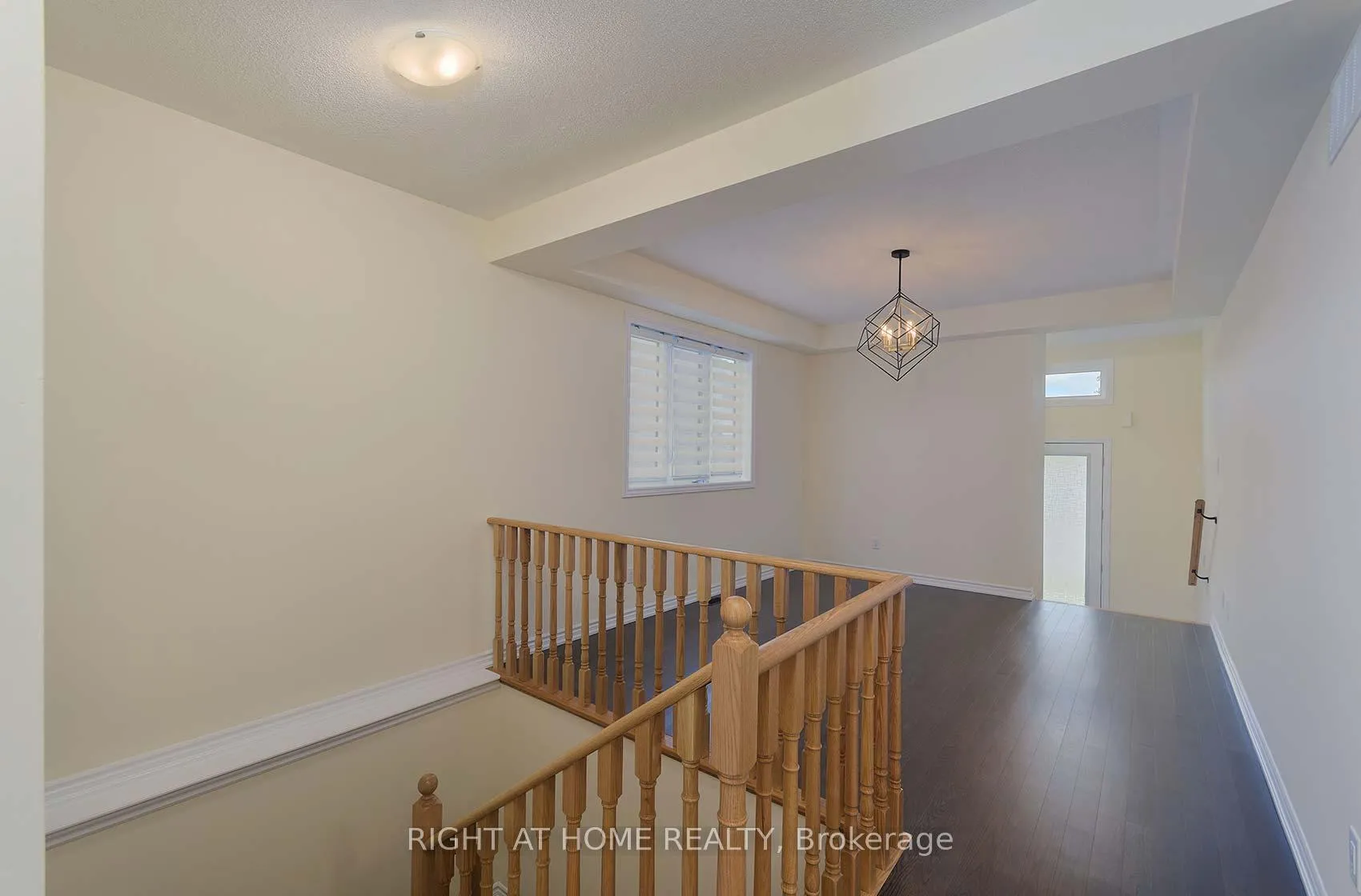 Photo 16 of 49 Simona Avenue, Wasaga Beach — HOMEH