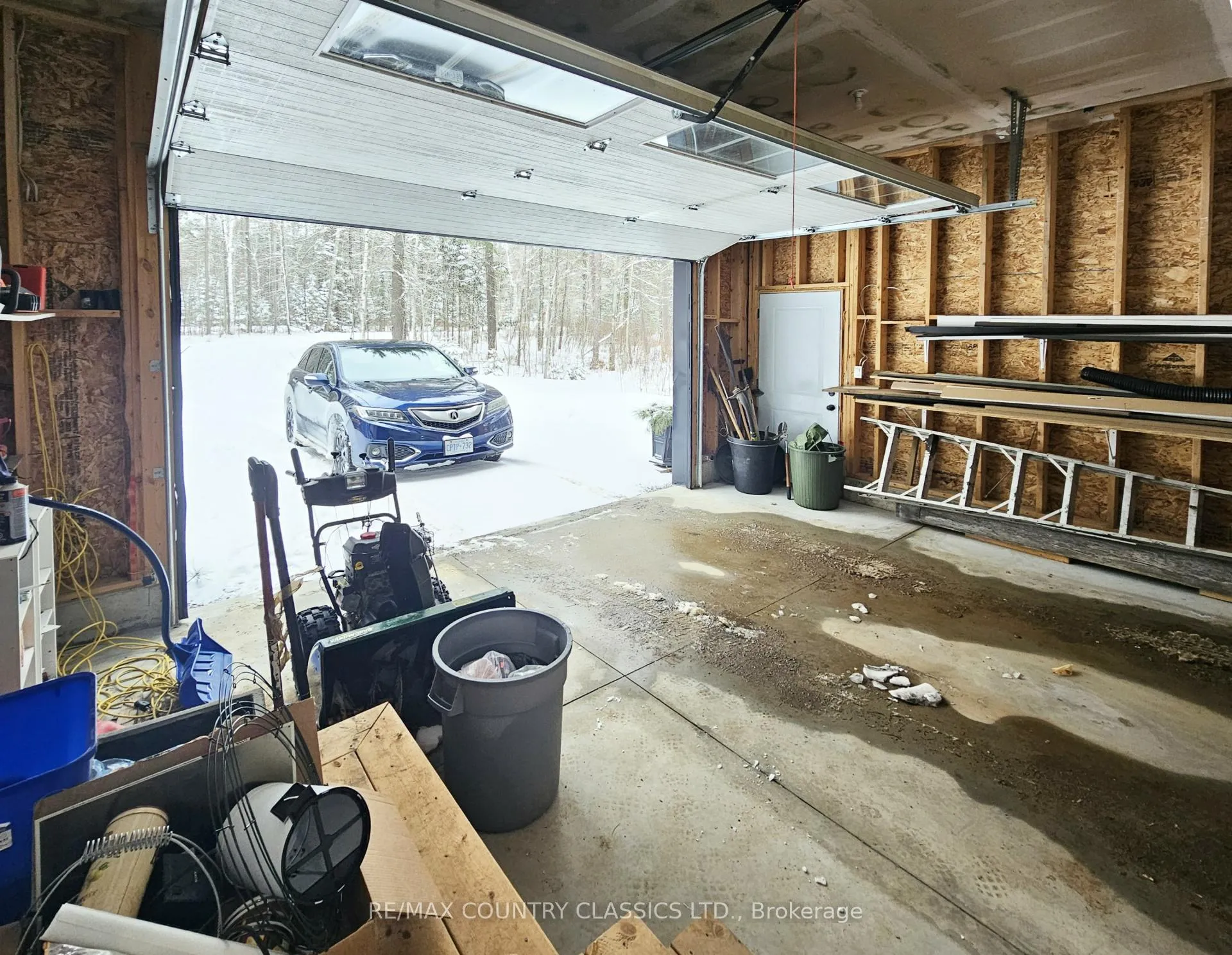 Photo 33 of 253 Grunwald Road, Madawaska Valley, Madawaska Valley — HOMEH