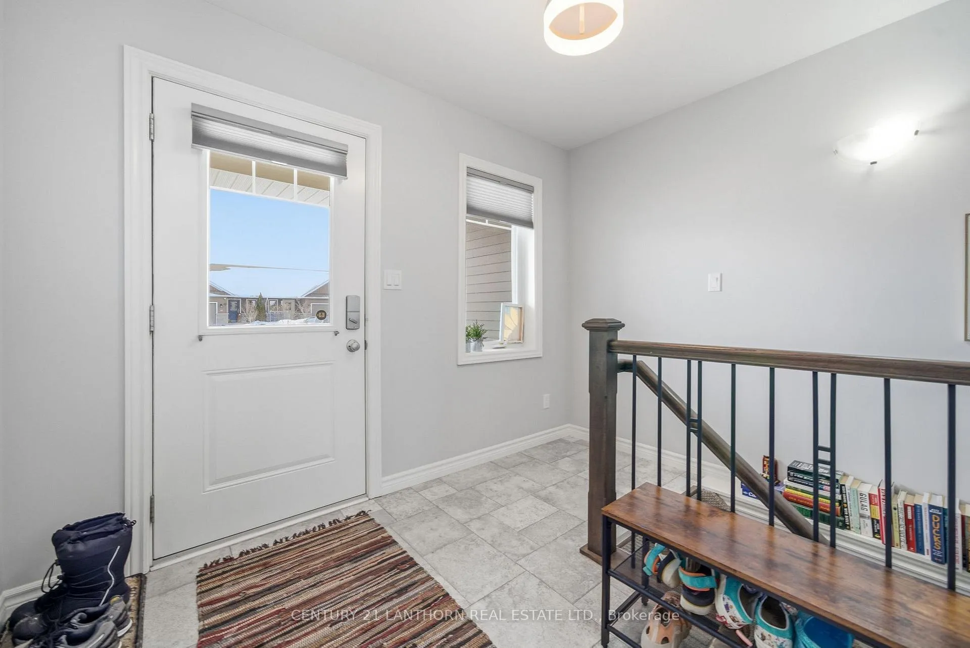 Photo 4 of 29 Sandhu Crescent, Belleville, Belleville Ward — HOMEH