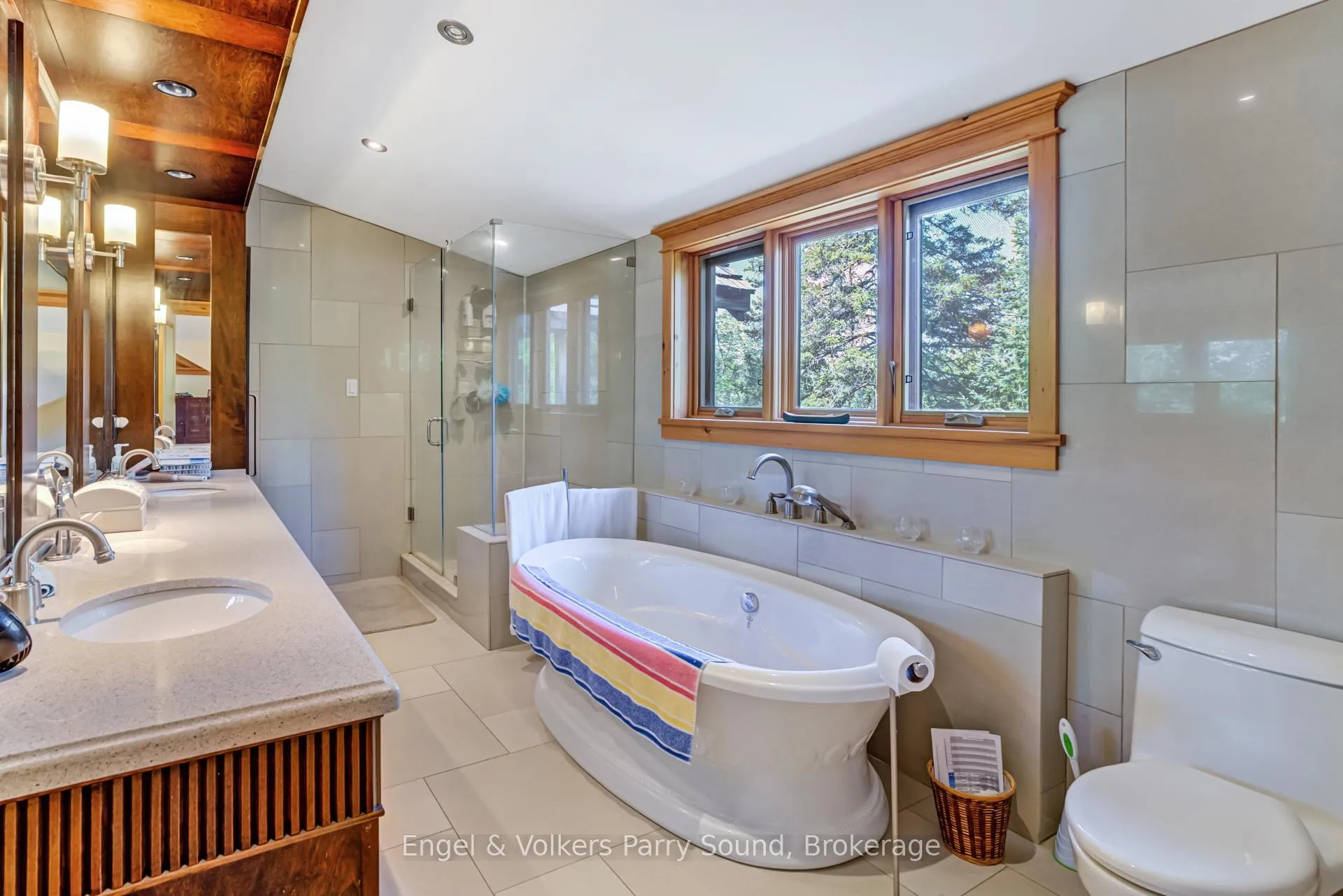 Photo 21 of 35 Shakell Road, Whitestone, Dunchurch — HOMEH