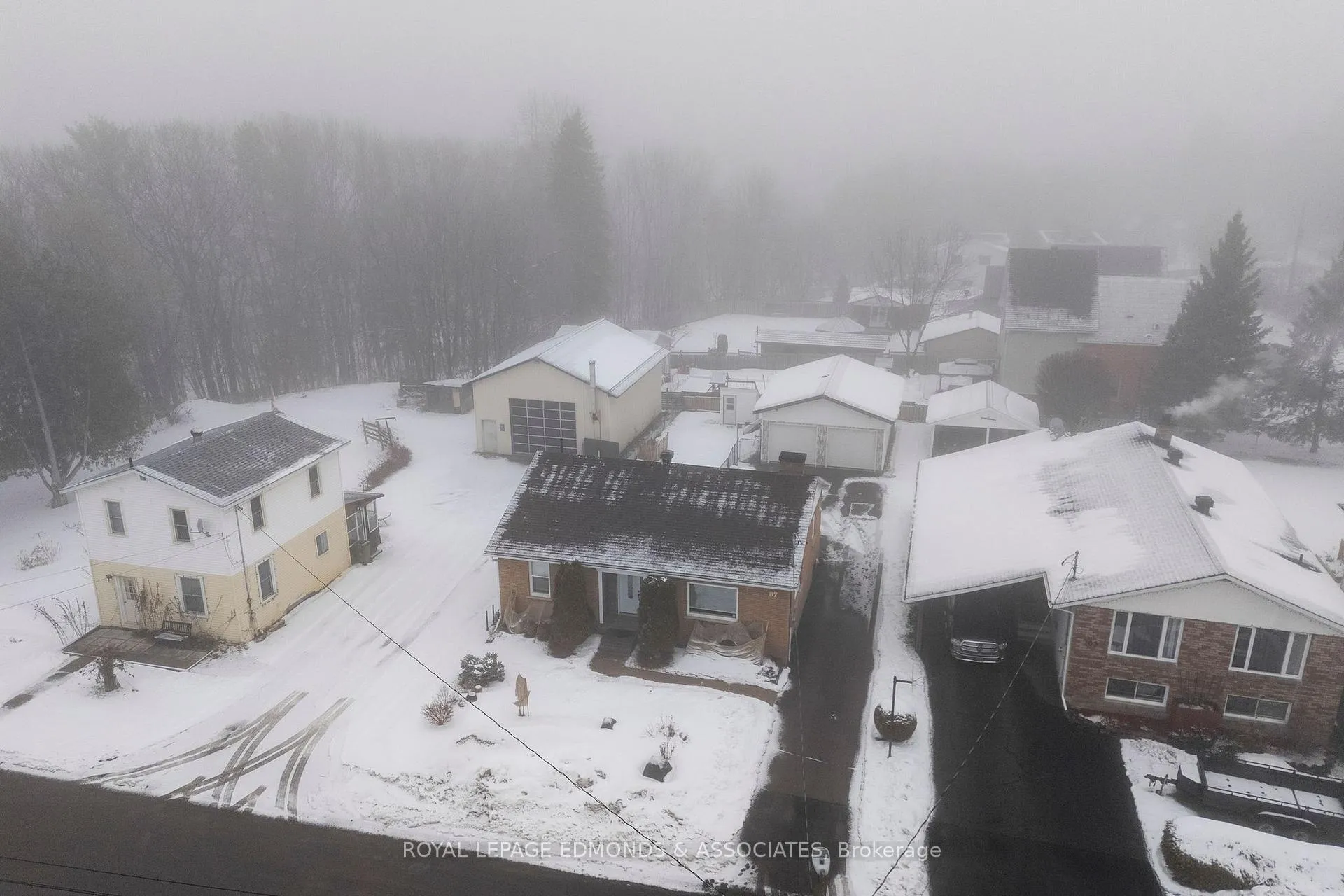 Photo 2 of 87 Dickson Street, Pembroke — HOMEH