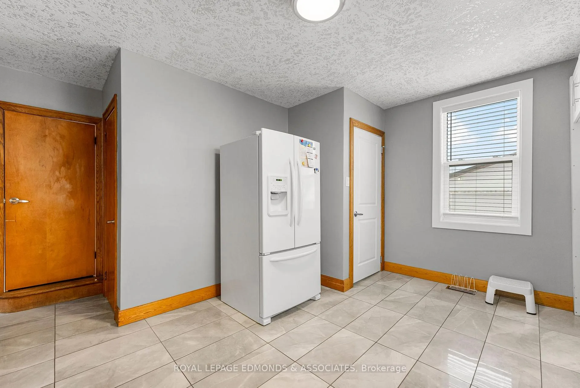 Photo 11 of 87 Dickson Street, Pembroke — HOMEH