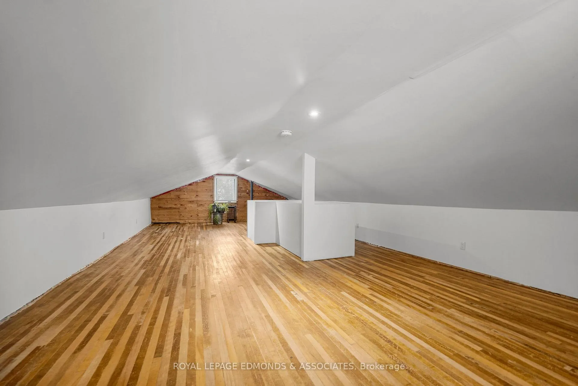 Photo 20 of 87 Dickson Street, Pembroke — HOMEH