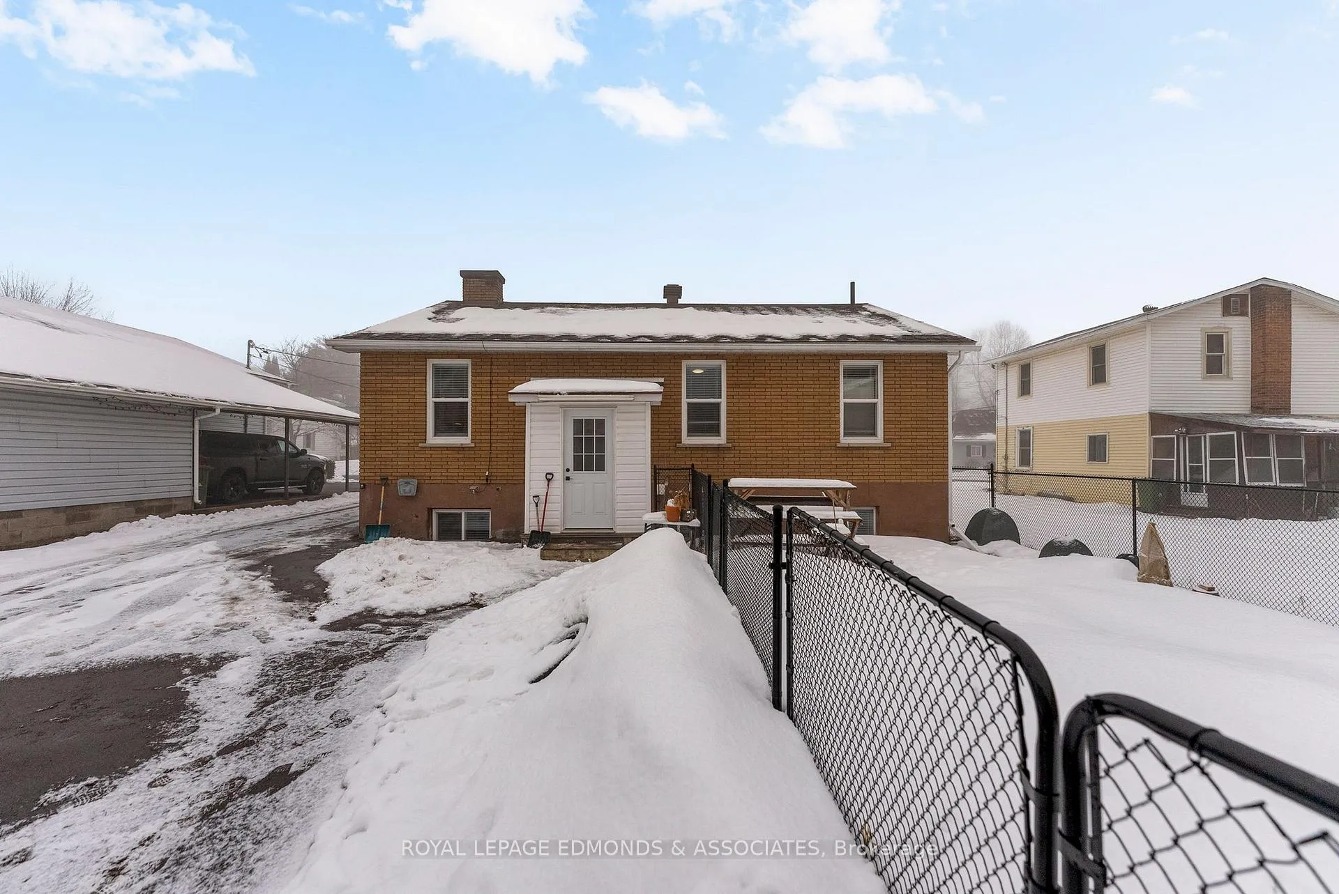 Photo 31 of 87 Dickson Street, Pembroke — HOMEH