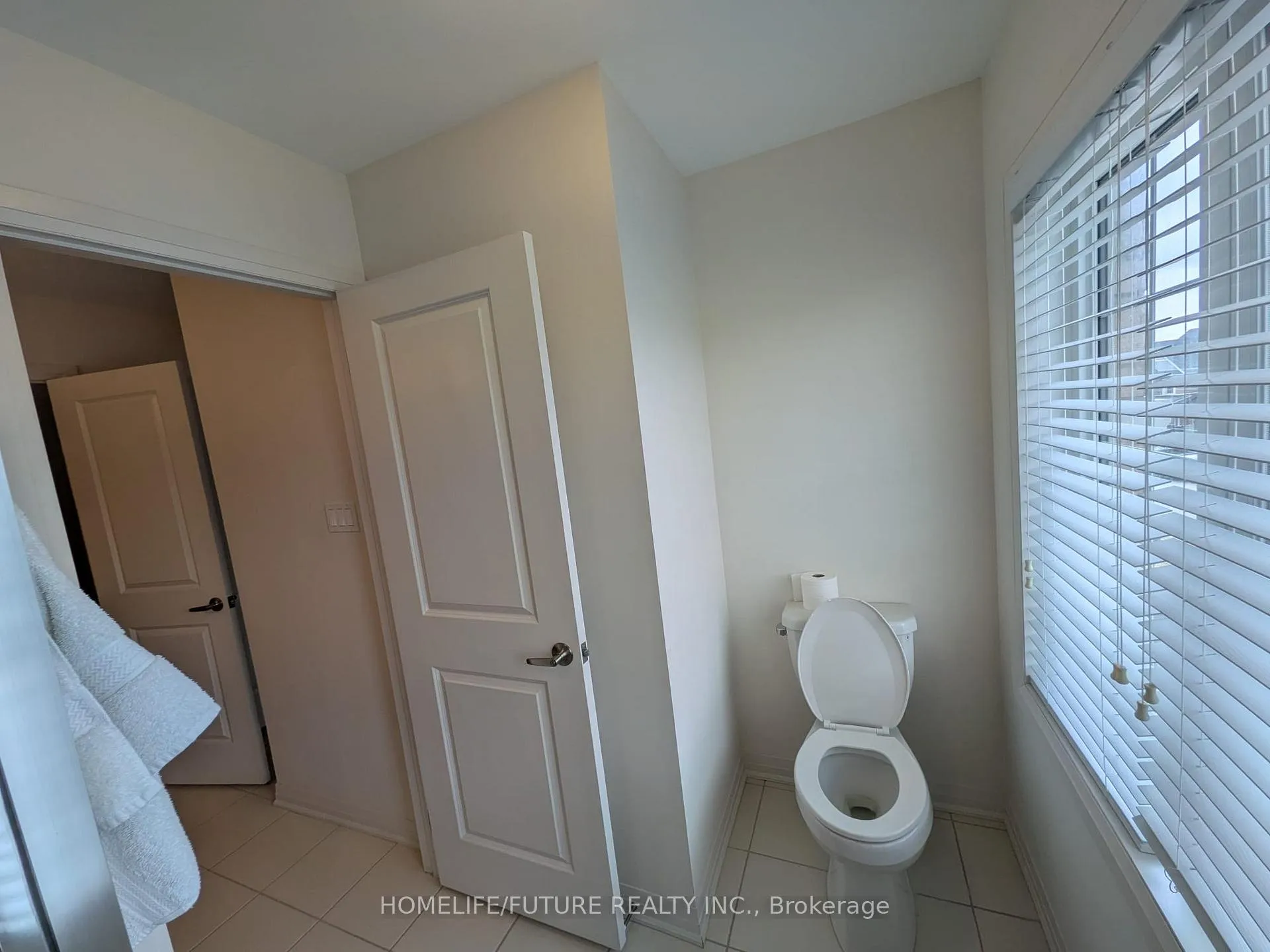 Photo 4 of 6 Pridham Place, New Tecumseth, Tottenham — HOMEH