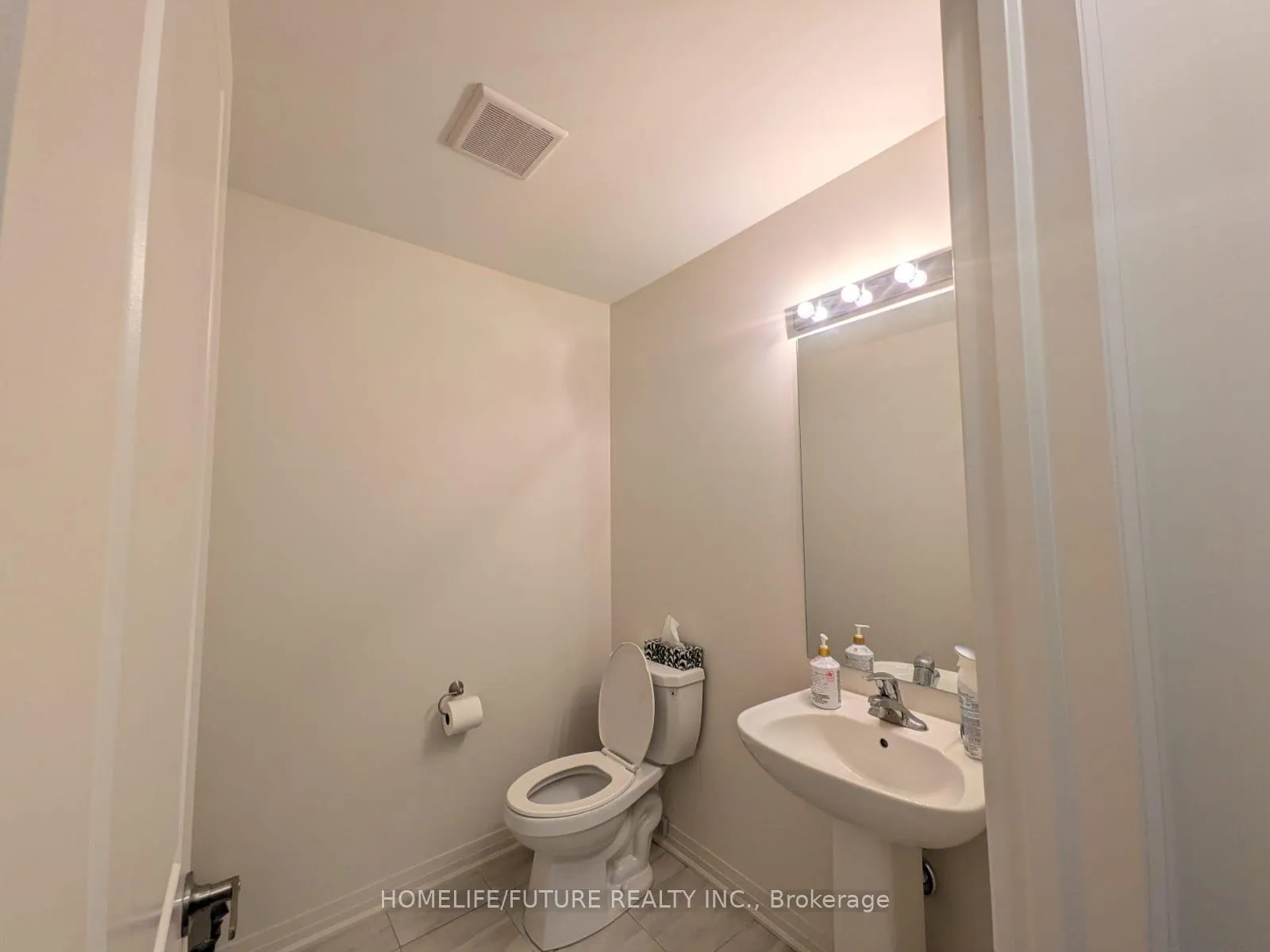 Photo 16 of 6 Pridham Place, New Tecumseth, Tottenham — HOMEH