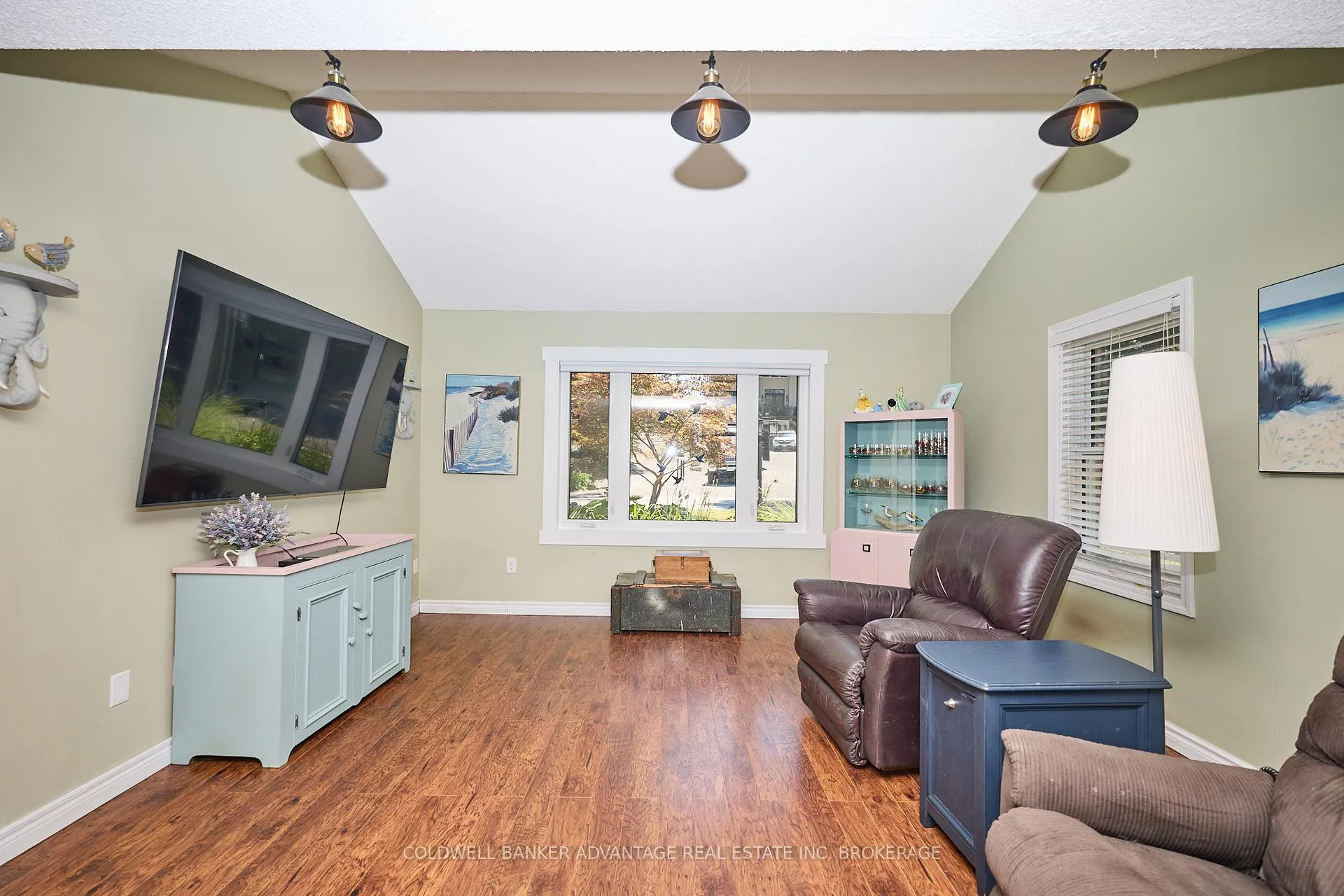 Photo 25 of 10572 Lakeshore Road, Wainfleet, Lakeshore — HOMEH