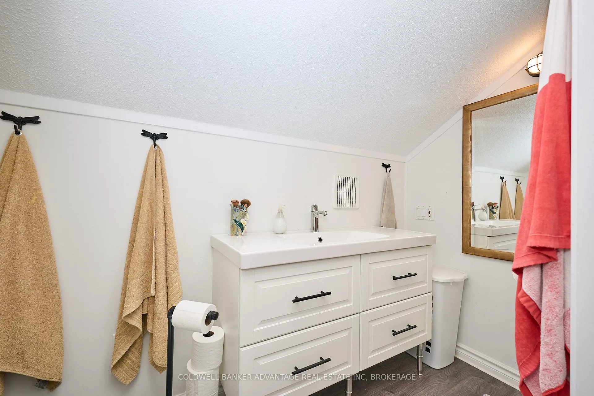 Photo 37 of 10572 Lakeshore Road, Wainfleet, Lakeshore — HOMEH