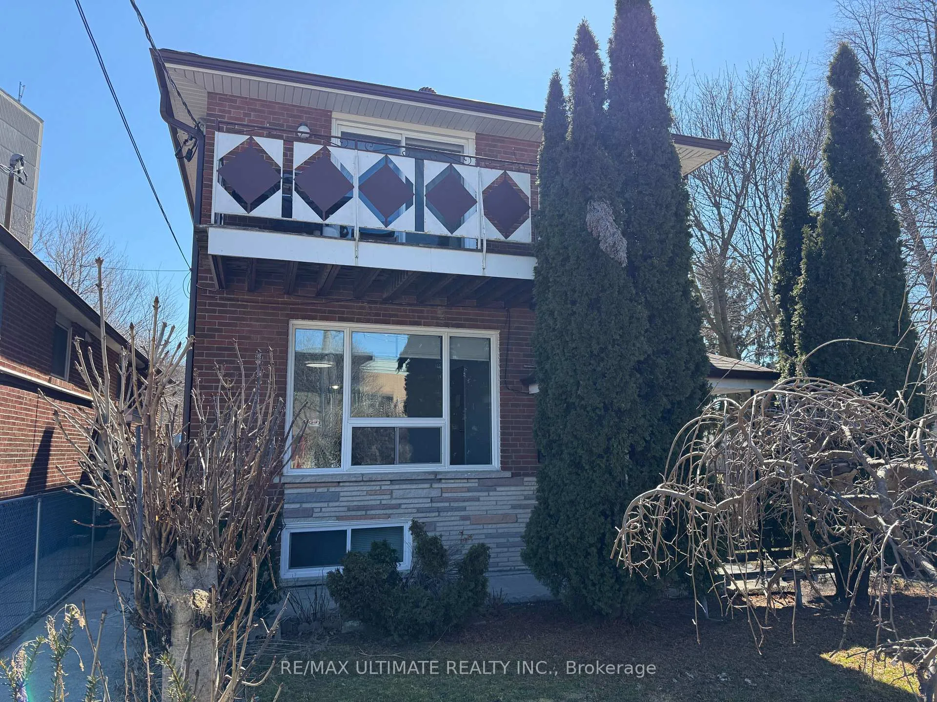 Photo 2 of Unit Main, 43 Chapman Avenue, Toronto, O'Connor-Parkview — HOMEH