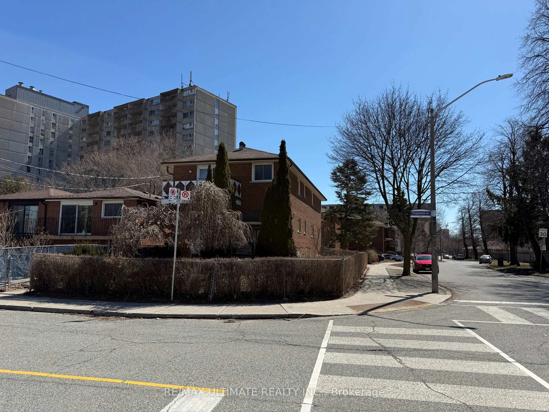 Photo 3 of Unit Main, 43 Chapman Avenue, Toronto, O'Connor-Parkview — HOMEH