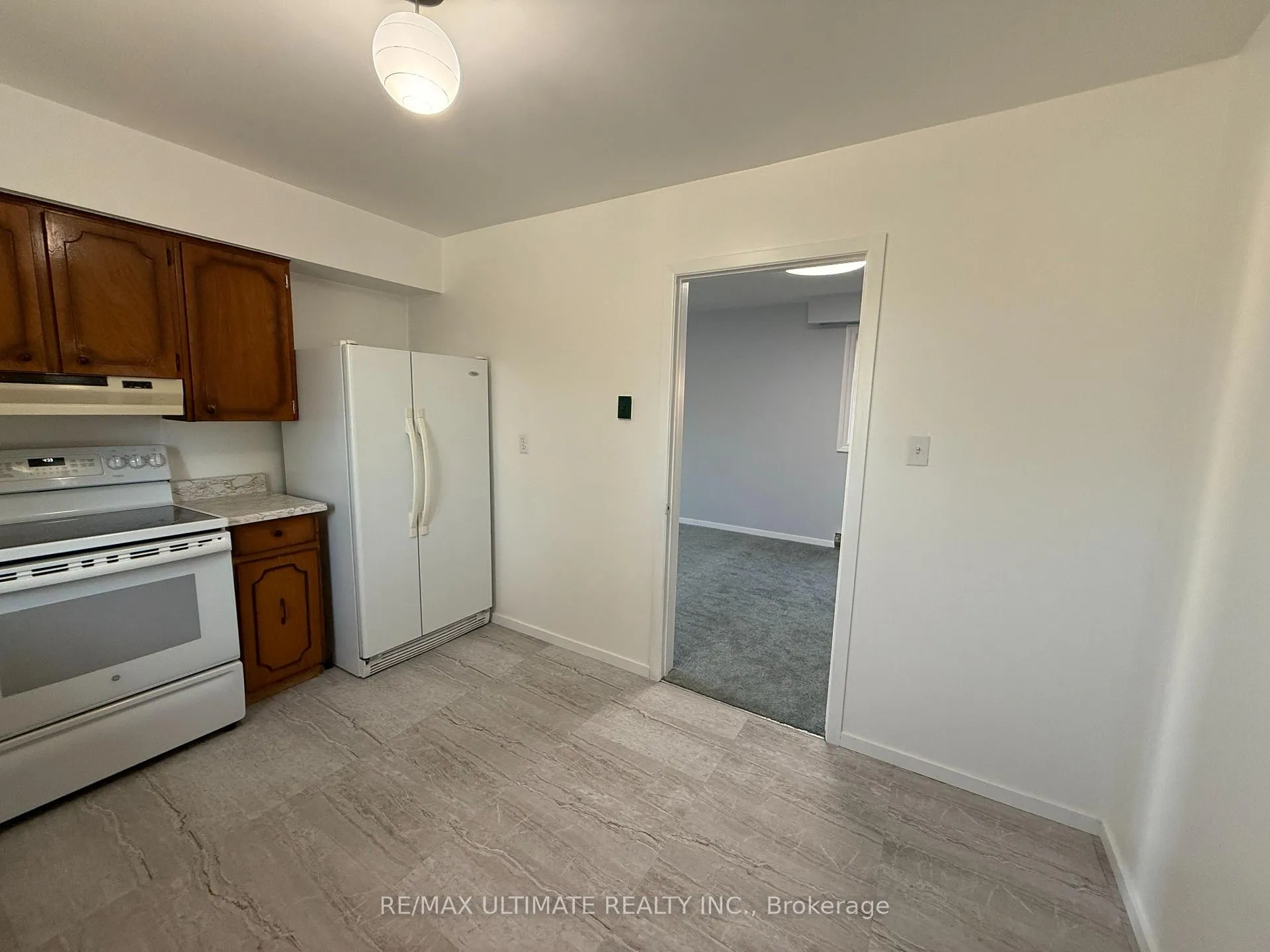 Photo 14 of Unit Main, 43 Chapman Avenue, Toronto, O'Connor-Parkview — HOMEH