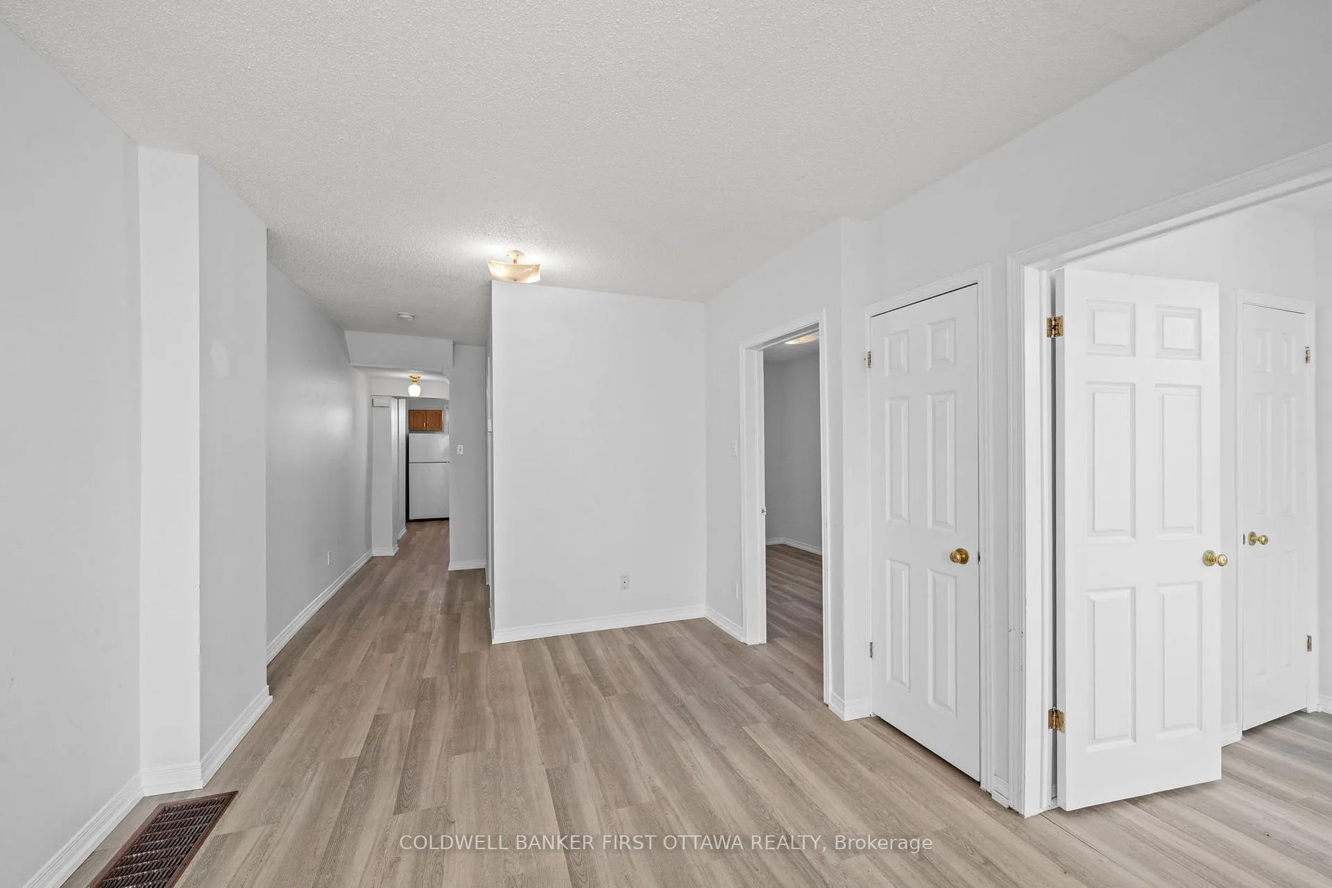 Photo 6 of Unit 1, 234 Rochester Street, Ottawa, West Centre Town — HOMEH