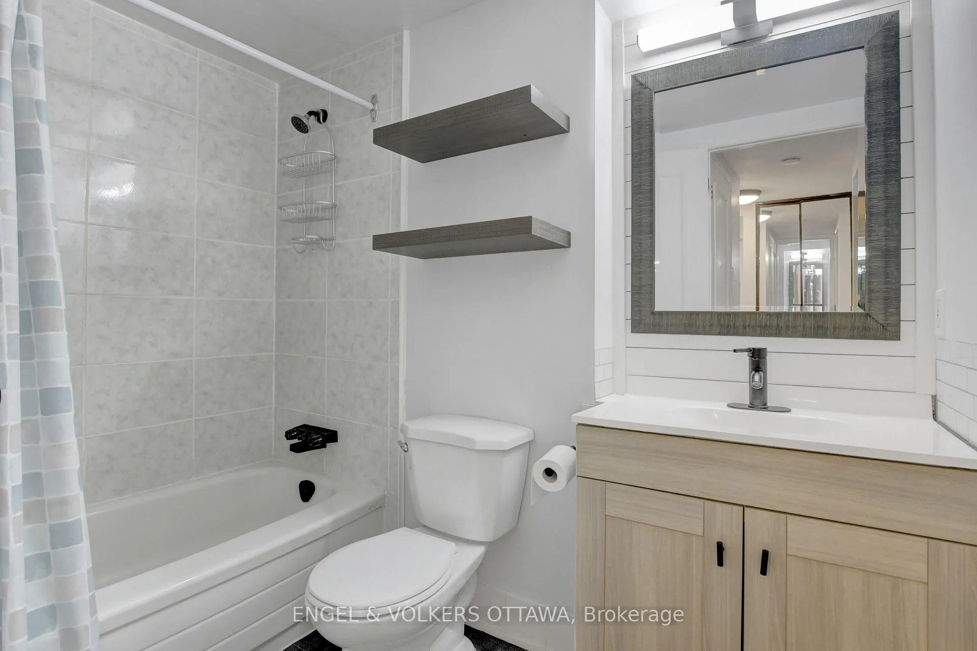 Photo 20 of Unit 112, 6532 Bilberry Drive, Ottawa, Orleans Wood — HOMEH