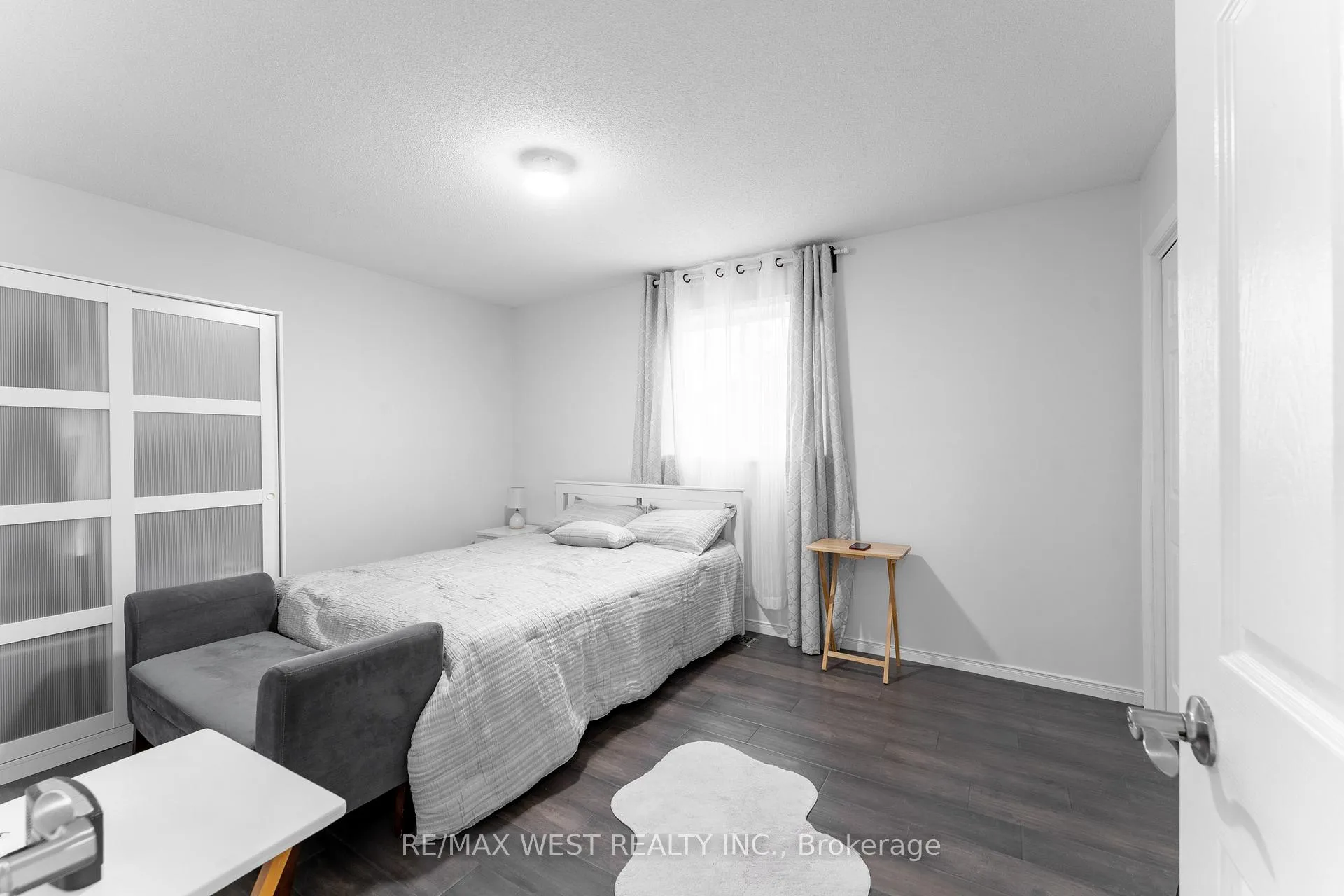 Photo 16 of 721 Acadia Drive, Hamilton, Butler — HOMEH