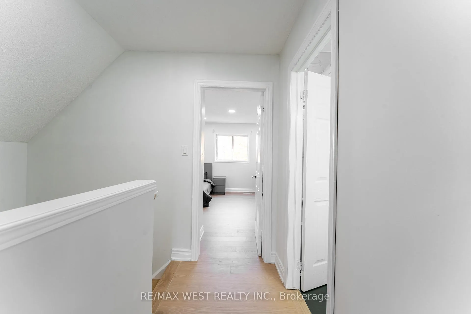 Photo 19 of 721 Acadia Drive, Hamilton, Butler — HOMEH