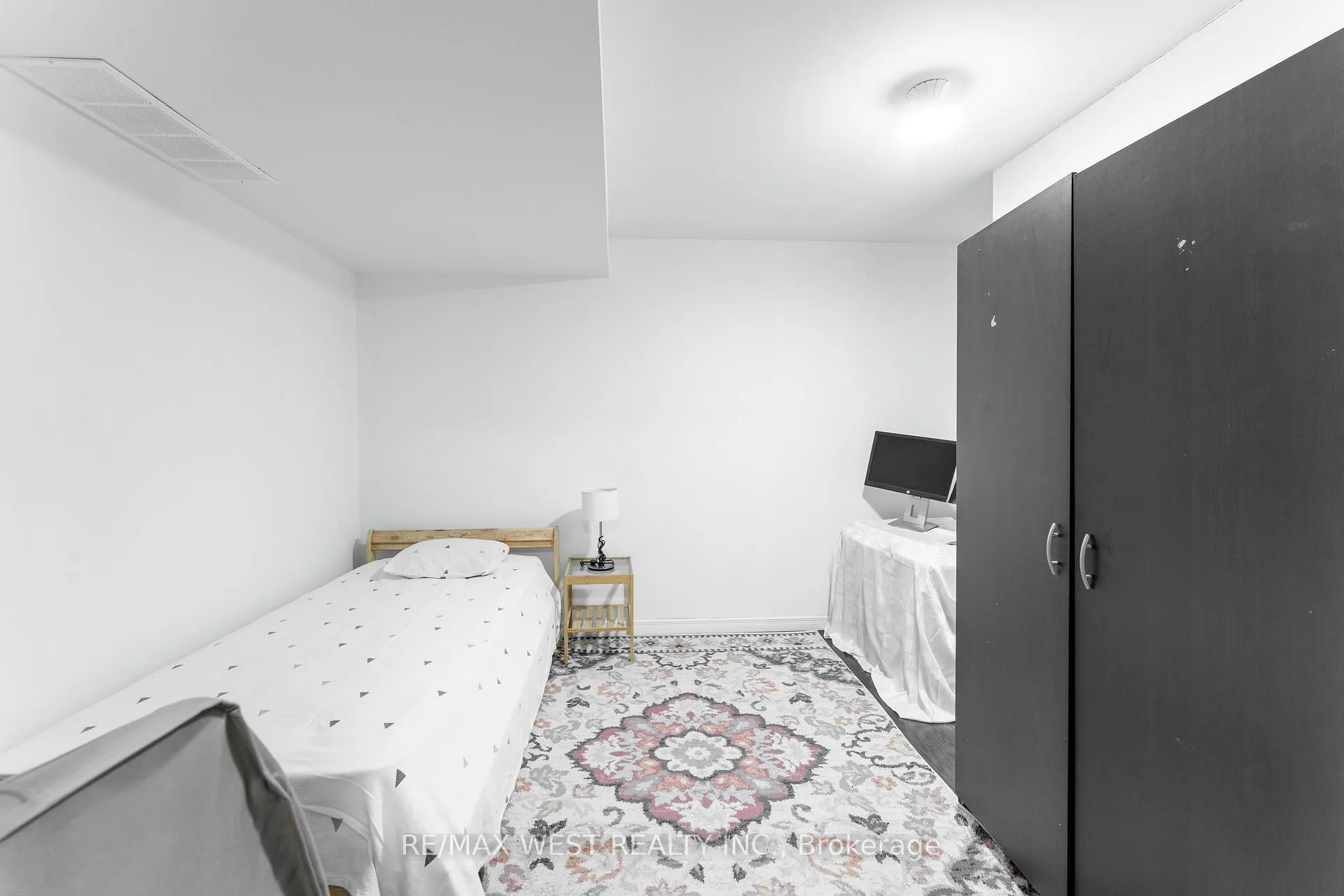 Photo 23 of 721 Acadia Drive, Hamilton, Butler — HOMEH