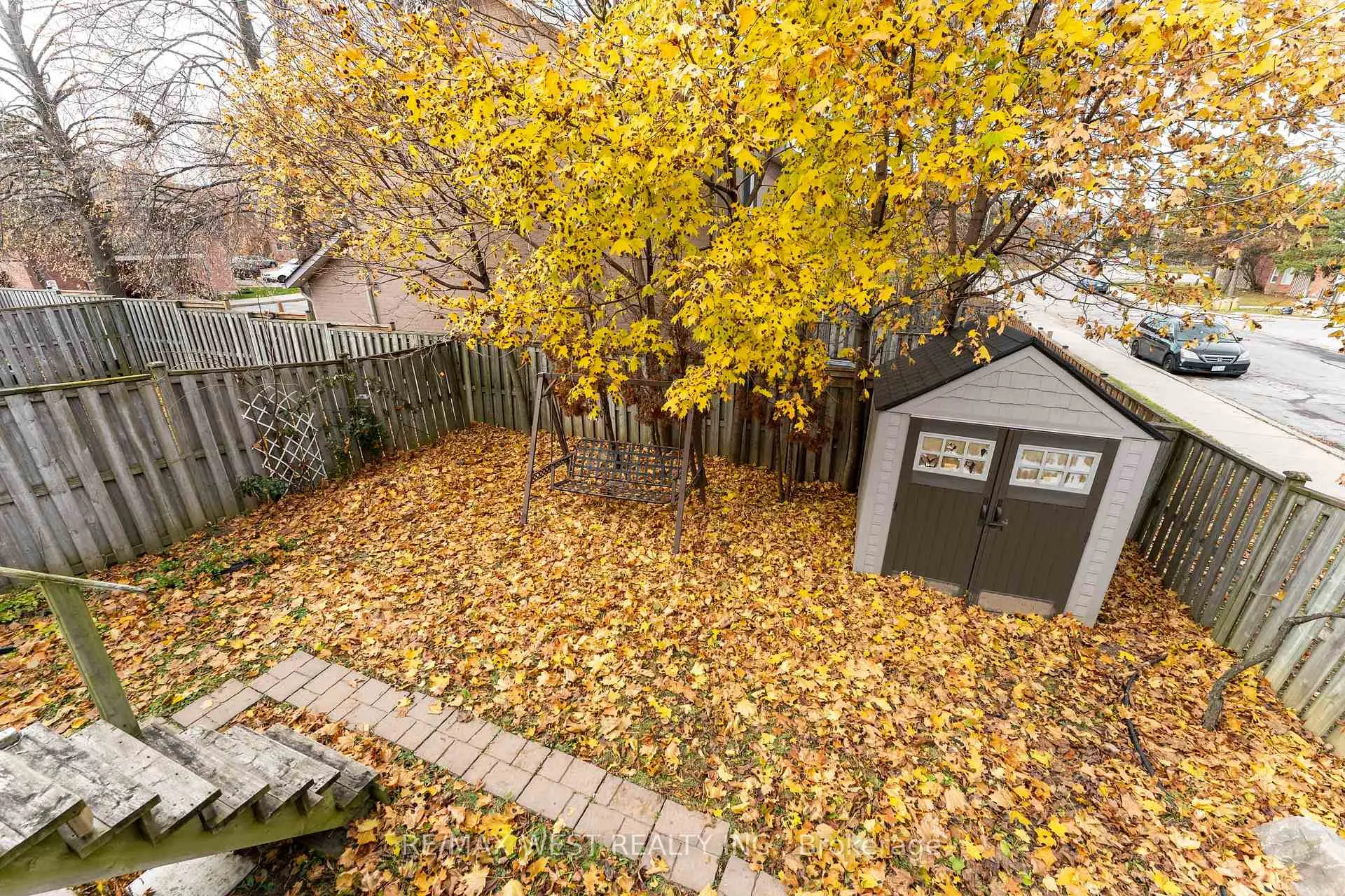 Photo 33 of 721 Acadia Drive, Hamilton, Butler — HOMEH