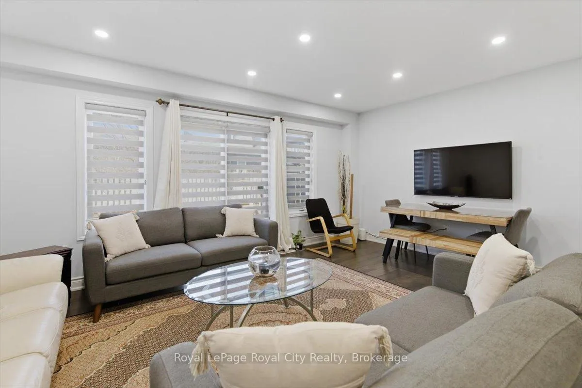 Photo 14 of Unit 21, 17 Katemore Drive, Guelph, Pineridge/Westminster Woods — HOMEH