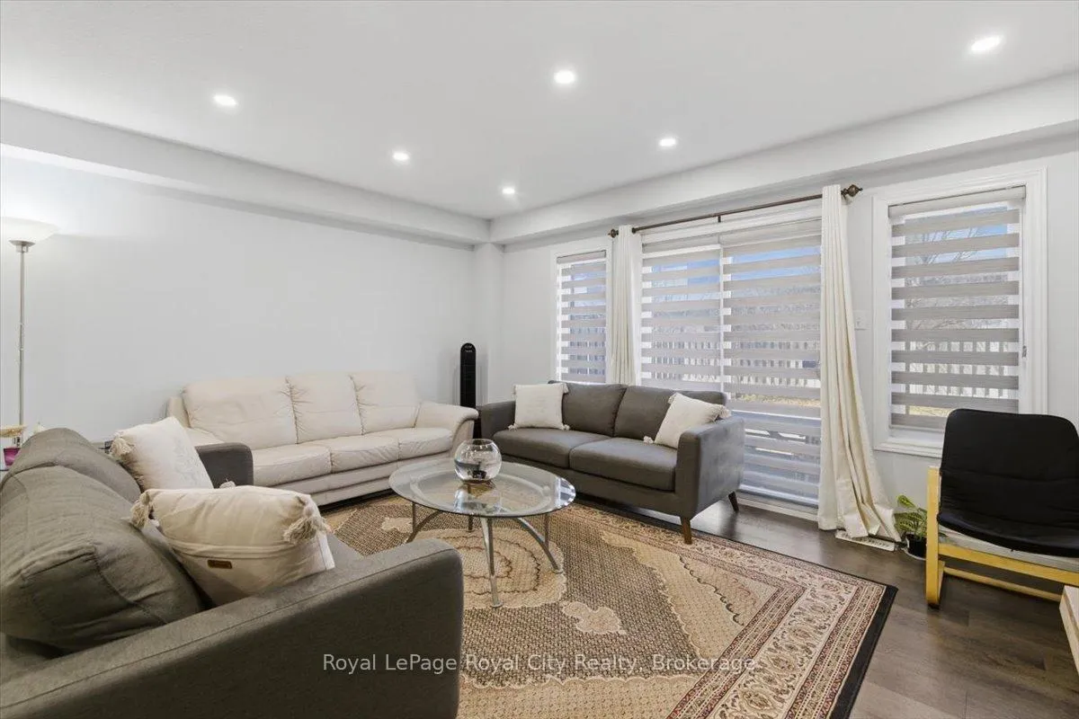 Photo 15 of Unit 21, 17 Katemore Drive, Guelph, Pineridge/Westminster Woods — HOMEH
