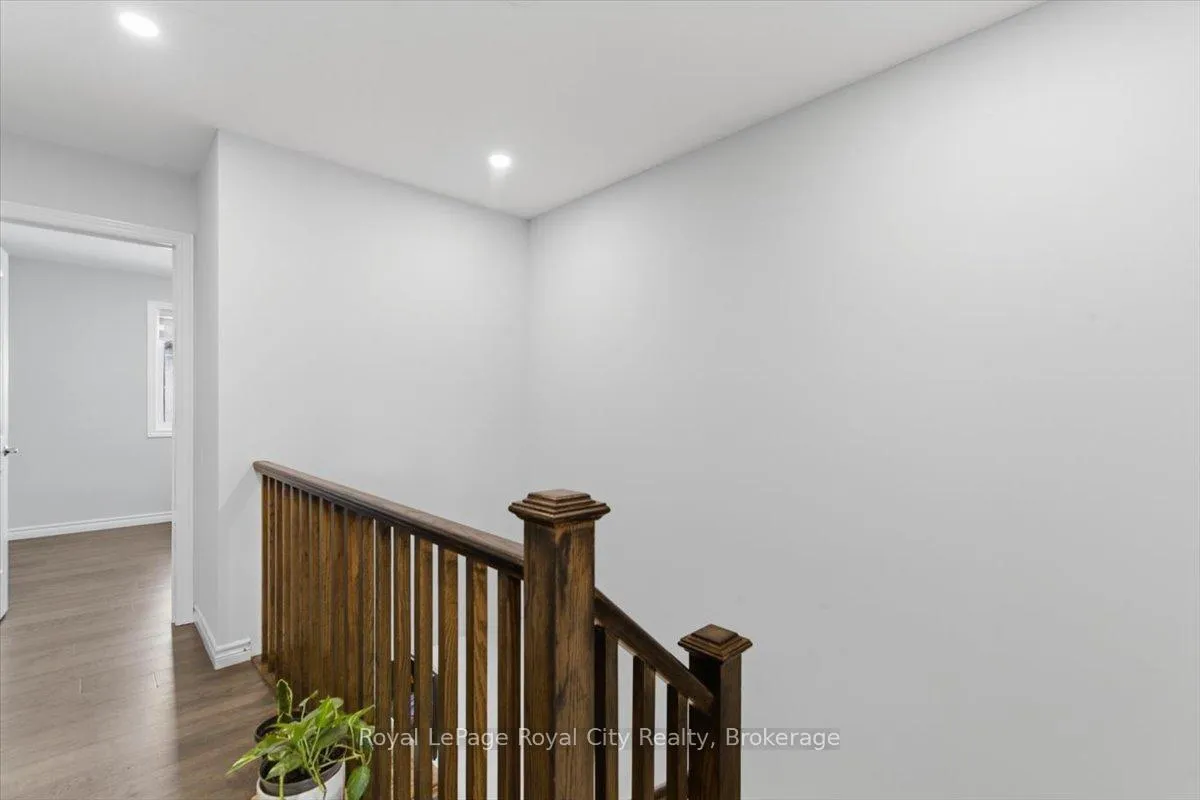 Photo 27 of Unit 21, 17 Katemore Drive, Guelph, Pineridge/Westminster Woods — HOMEH