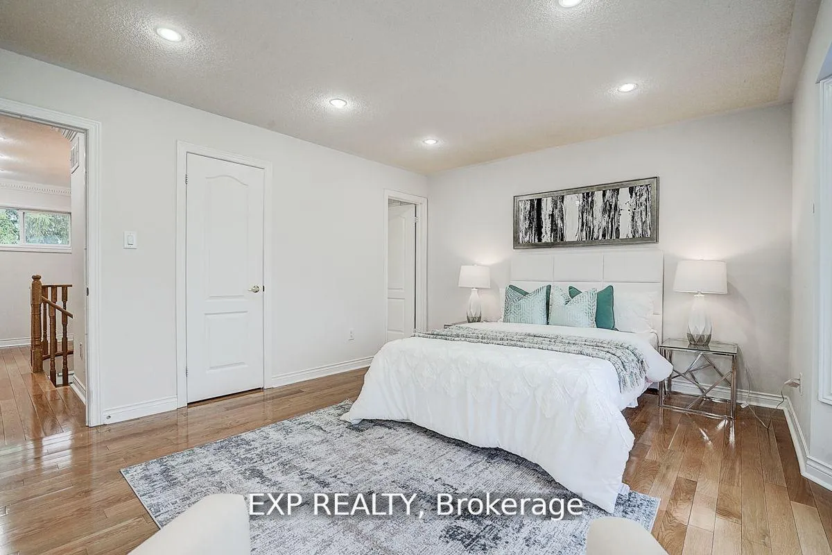 Photo 16 of 12 Tormina Court, Markham, Milliken Mills East — HOMEH