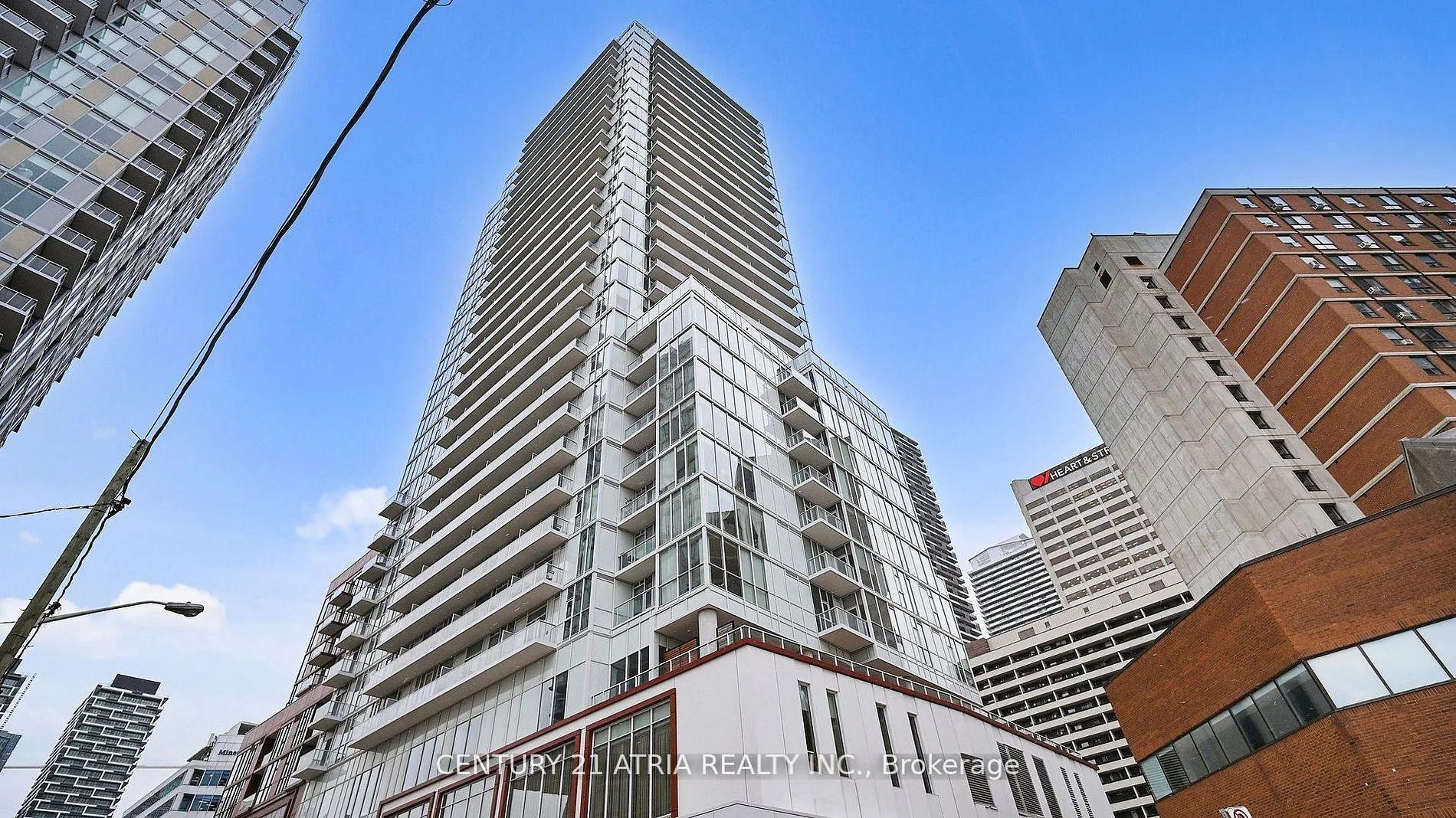 Photo 2 of Unit 405, 33 Helendale Avenue, Toronto, Yonge-Eglinton — HOMEH