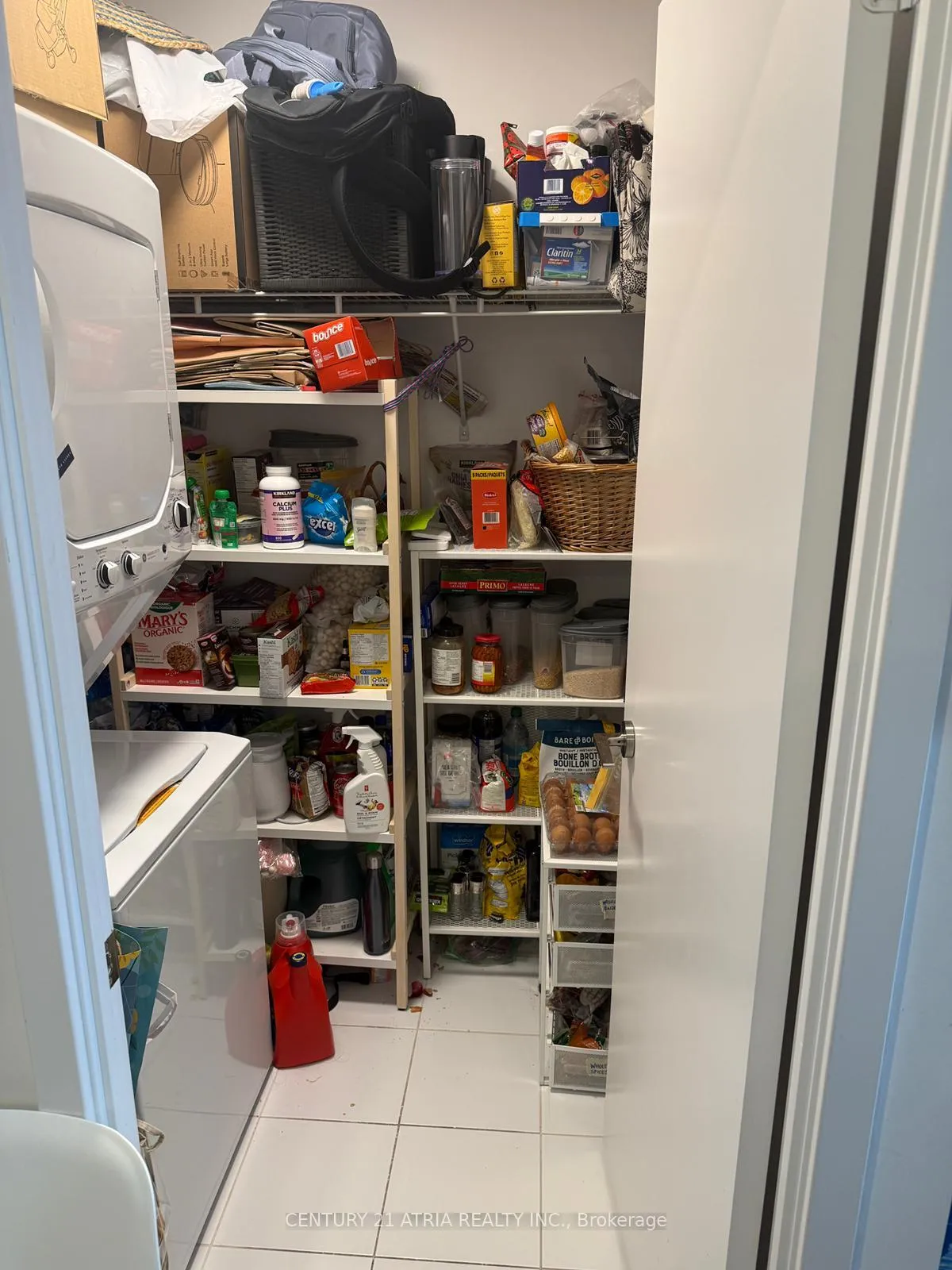 Photo 26 of Unit 405, 33 Helendale Avenue, Toronto, Yonge-Eglinton — HOMEH