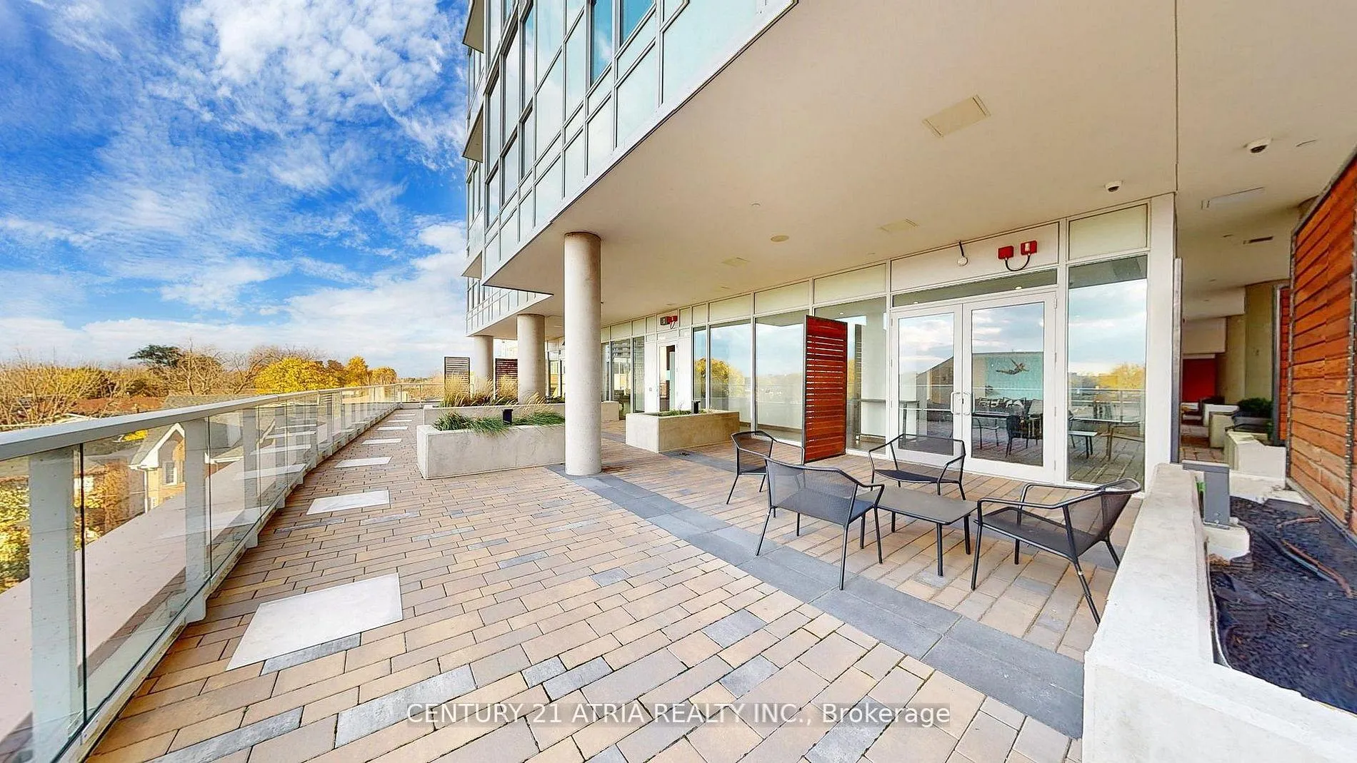 Photo 34 of Unit 405, 33 Helendale Avenue, Toronto, Yonge-Eglinton — HOMEH