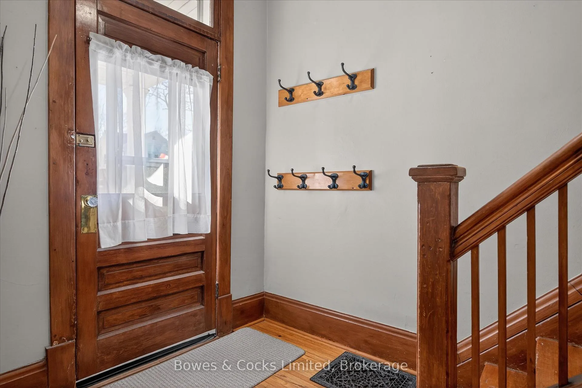 Photo 7 of 633 Downie Street, Peterborough, Town Ward 3 — HOMEH