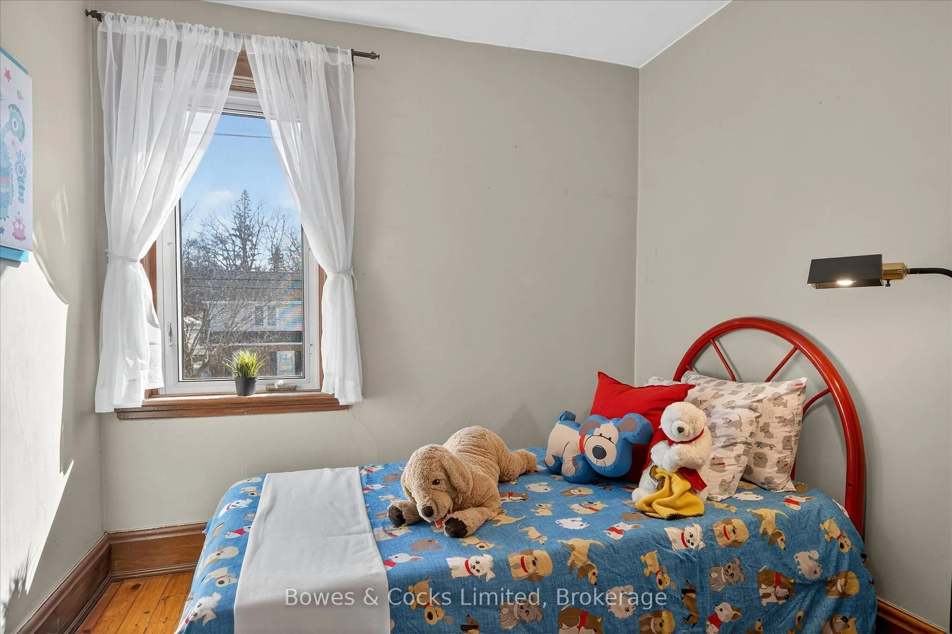 Photo 41 of 633 Downie Street, Peterborough, Town Ward 3 — HOMEH