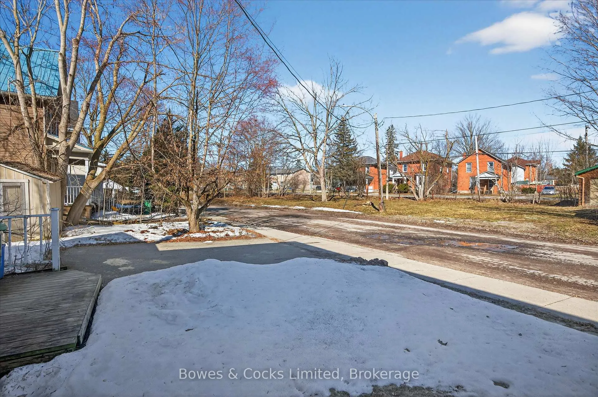 Photo 44 of 633 Downie Street, Peterborough, Town Ward 3 — HOMEH